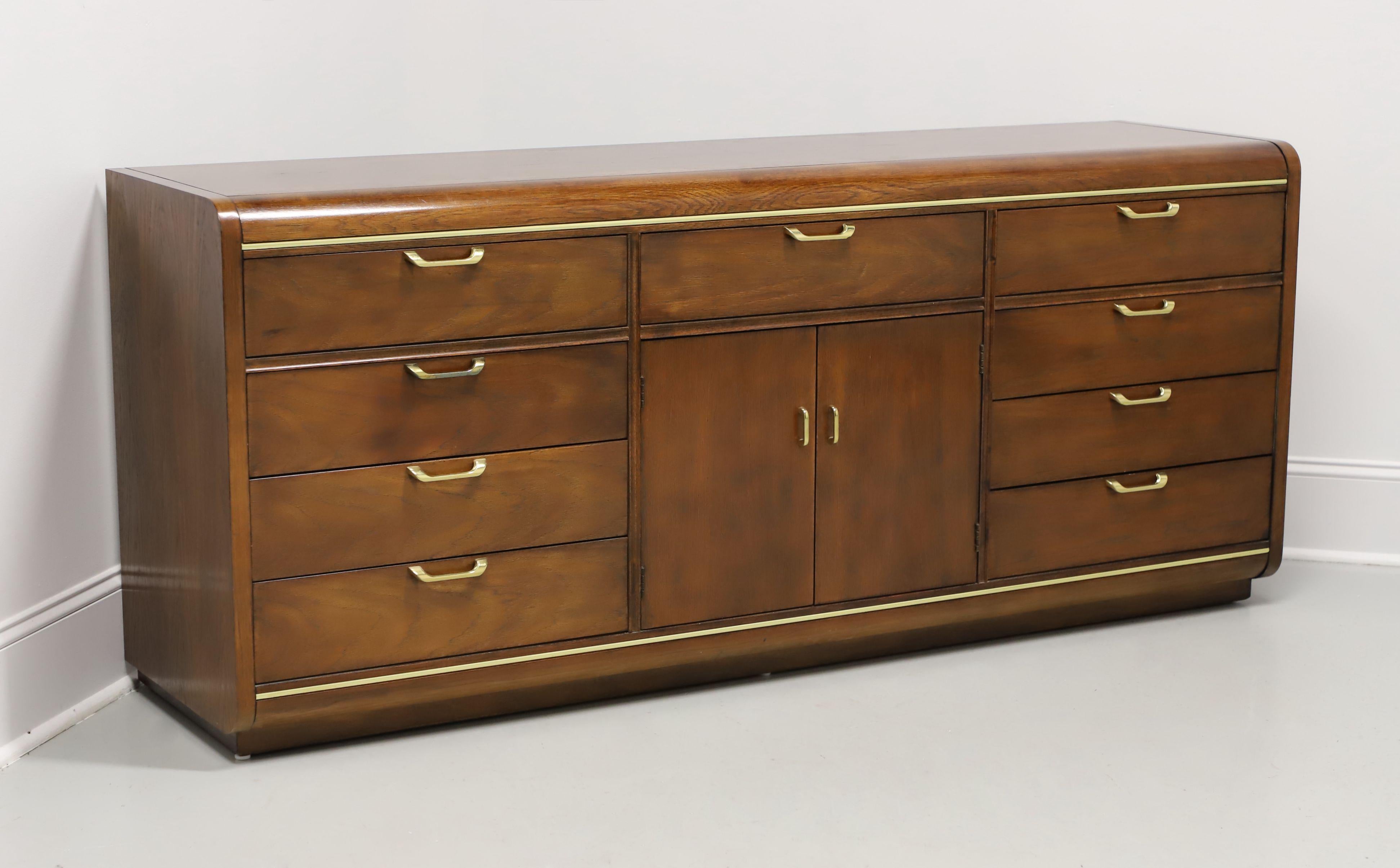 THOMASVILLE Founders Collection Walnut Post-Modern Triple Dresser For Sale 8