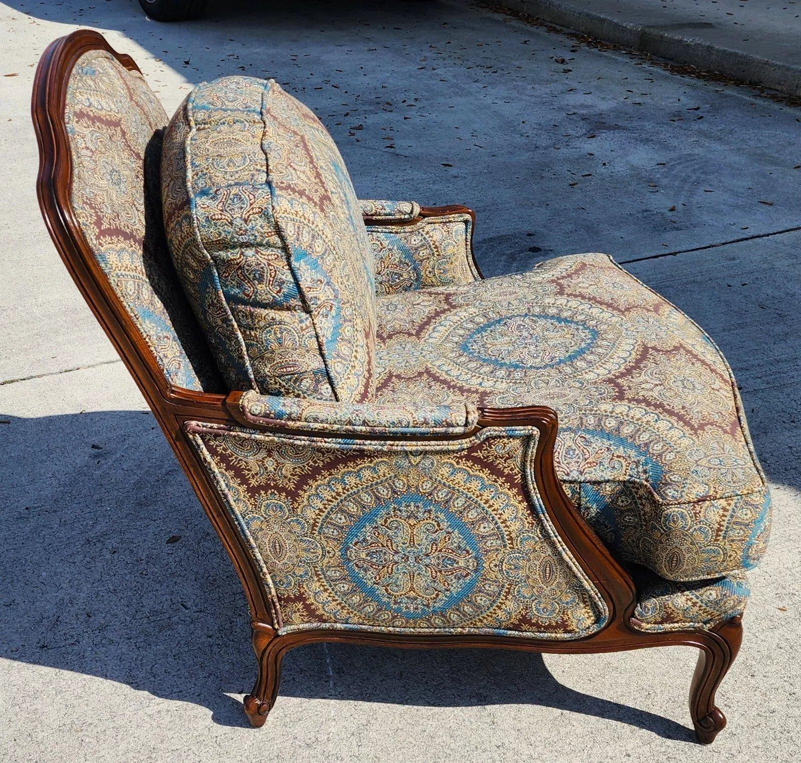 Contemporary Thomasville French Bergere Armchair For Sale