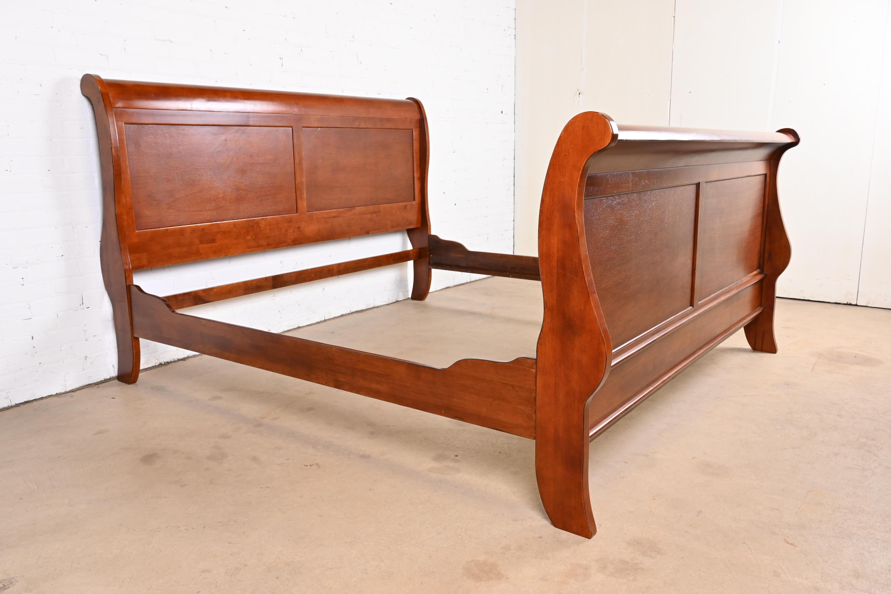 Thomasville French Louis Philippe Carved Cherry Wood King Size Sleigh Bed In Good Condition In South Bend, IN