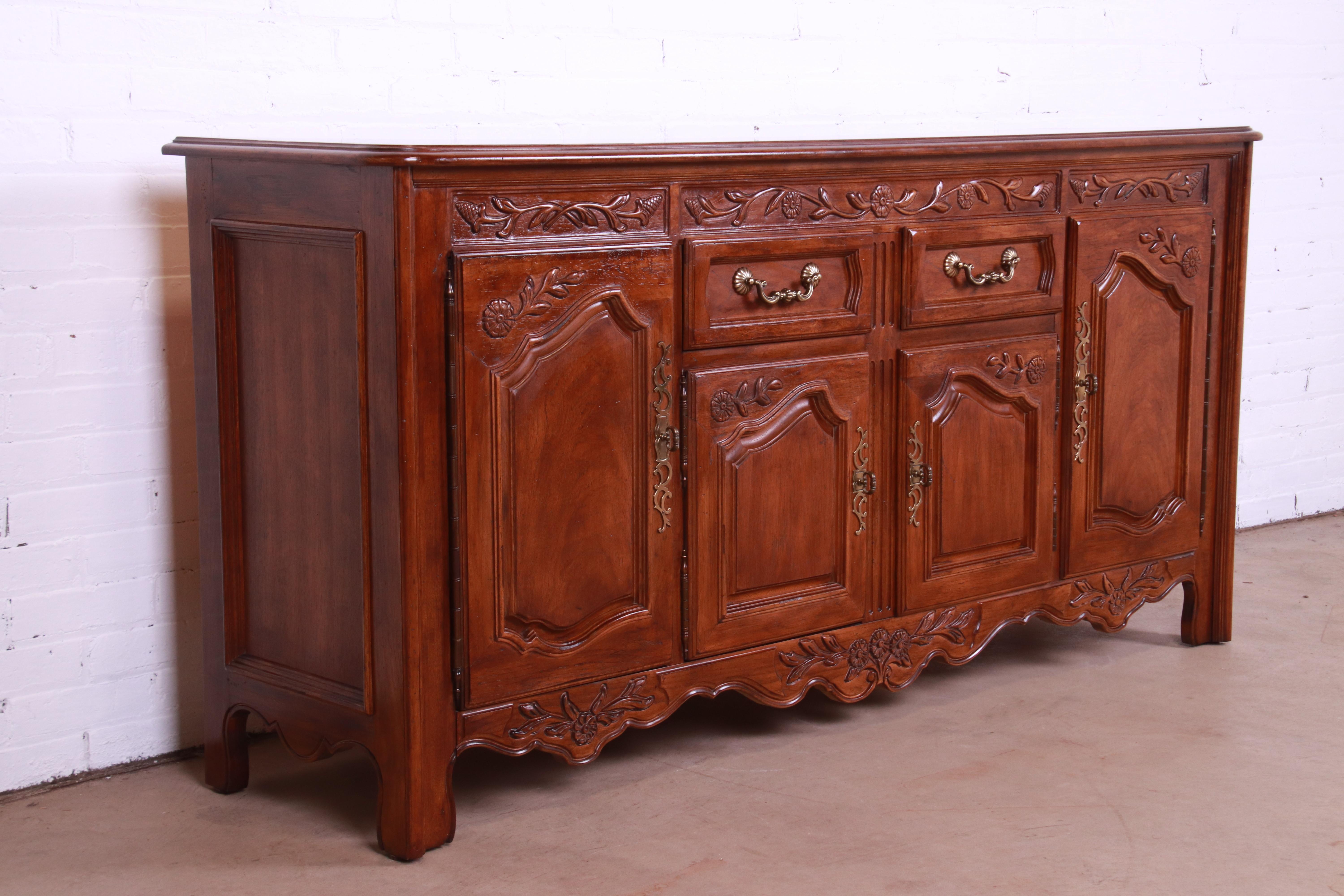 Brass Thomasville French Provincial Louis XV Carved Walnut Sideboard Credenza For Sale