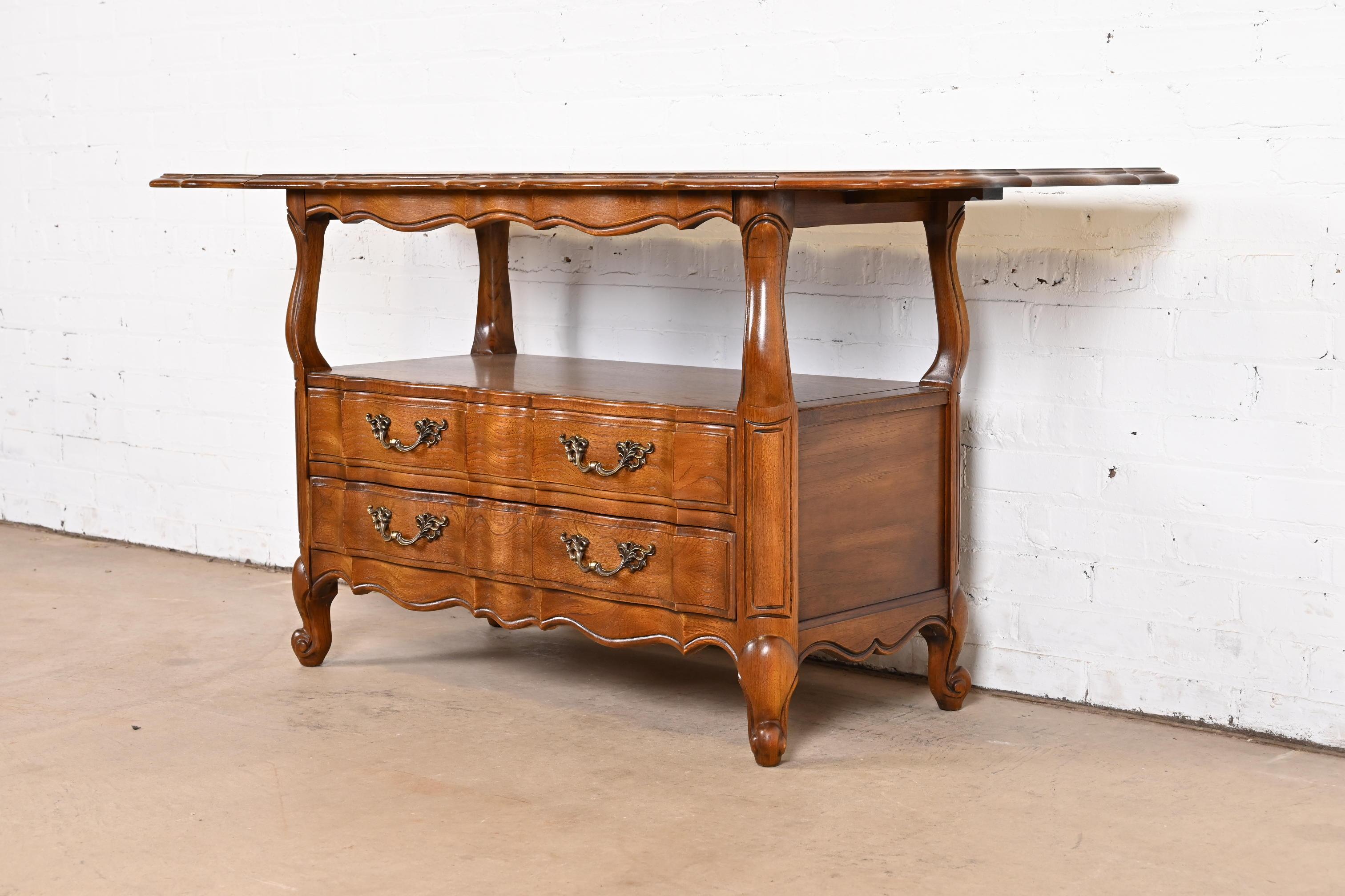 Late 20th Century Thomasville French Provincial Louis XV Pecan Buffet Server or Bar Cabinet For Sale