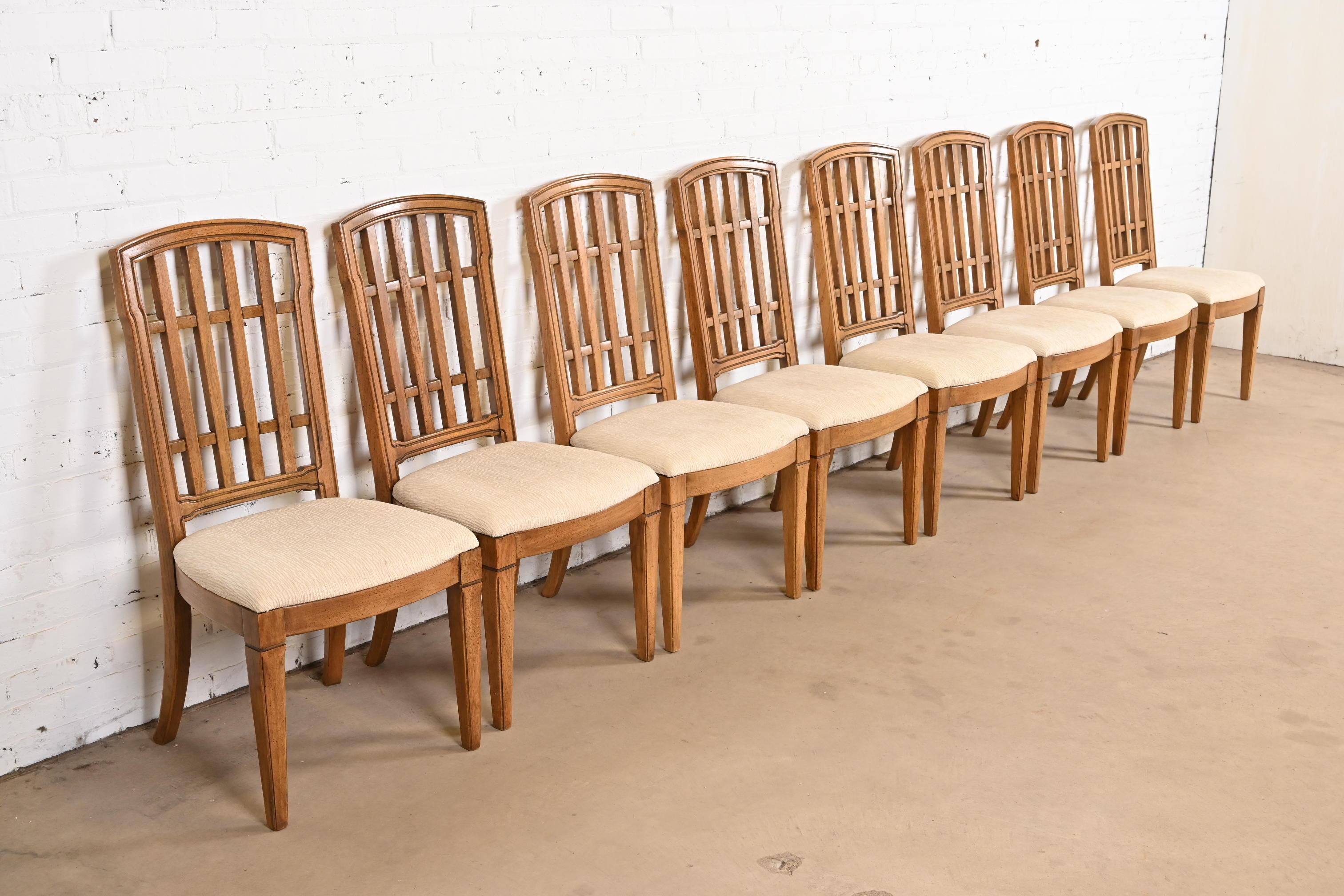 American Thomasville French Regency Louis XVI Carved Walnut Dining Chairs, Set of Eight For Sale