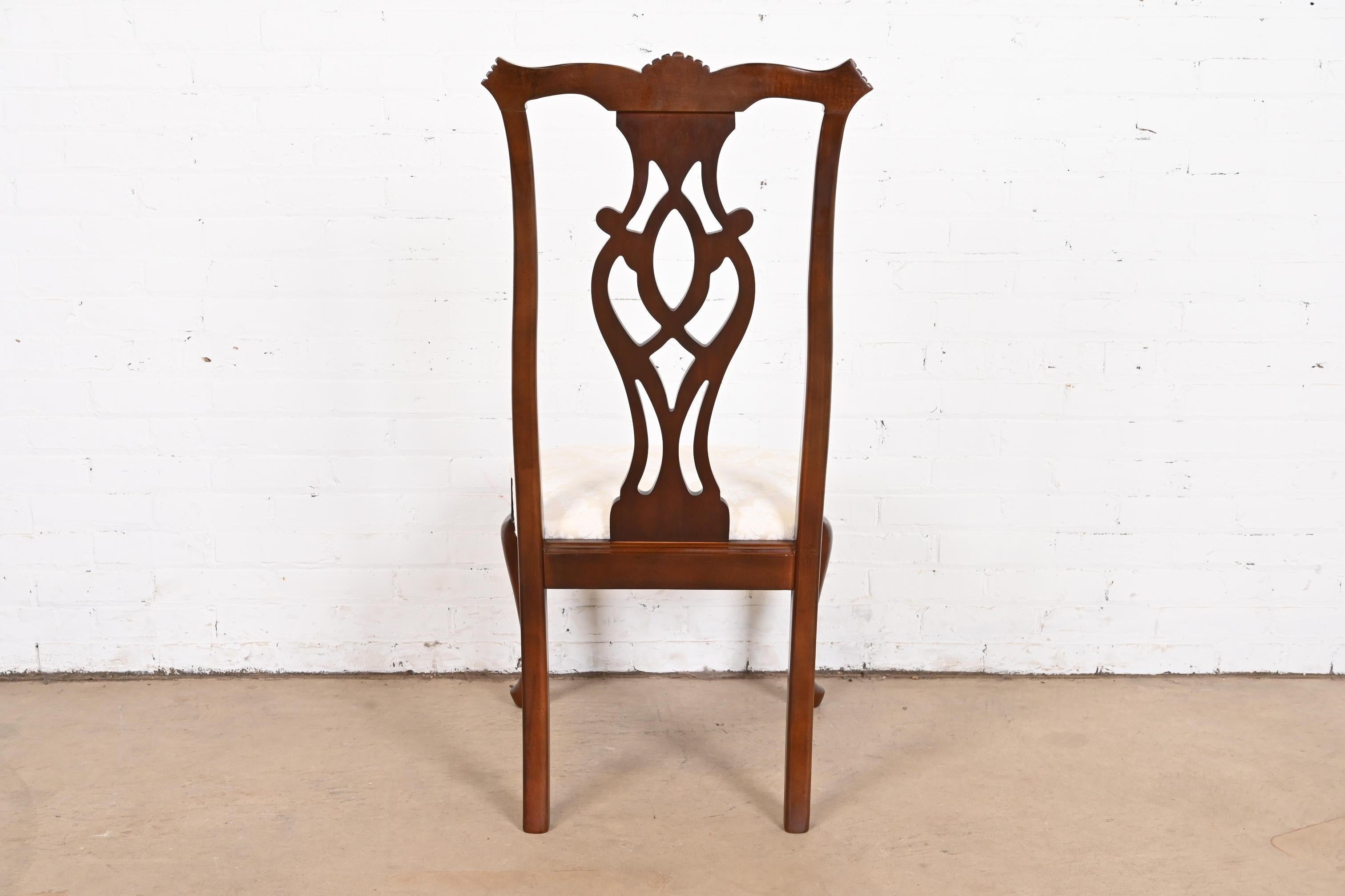 Thomasville Georgian Carved Mahogany Dining Chairs, Set of Eight 5