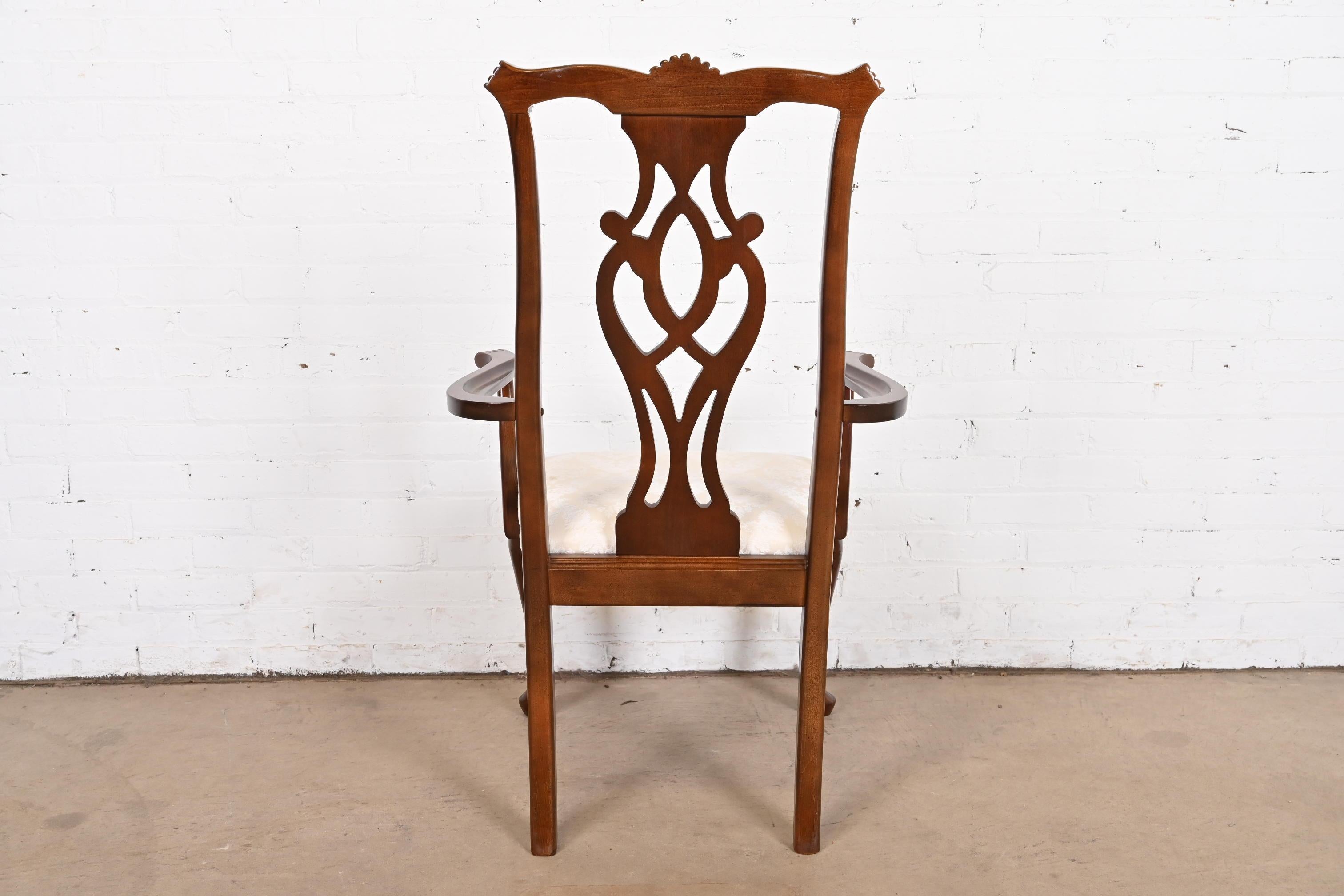 Thomasville Georgian Carved Mahogany Dining Chairs, Set of Eight 9
