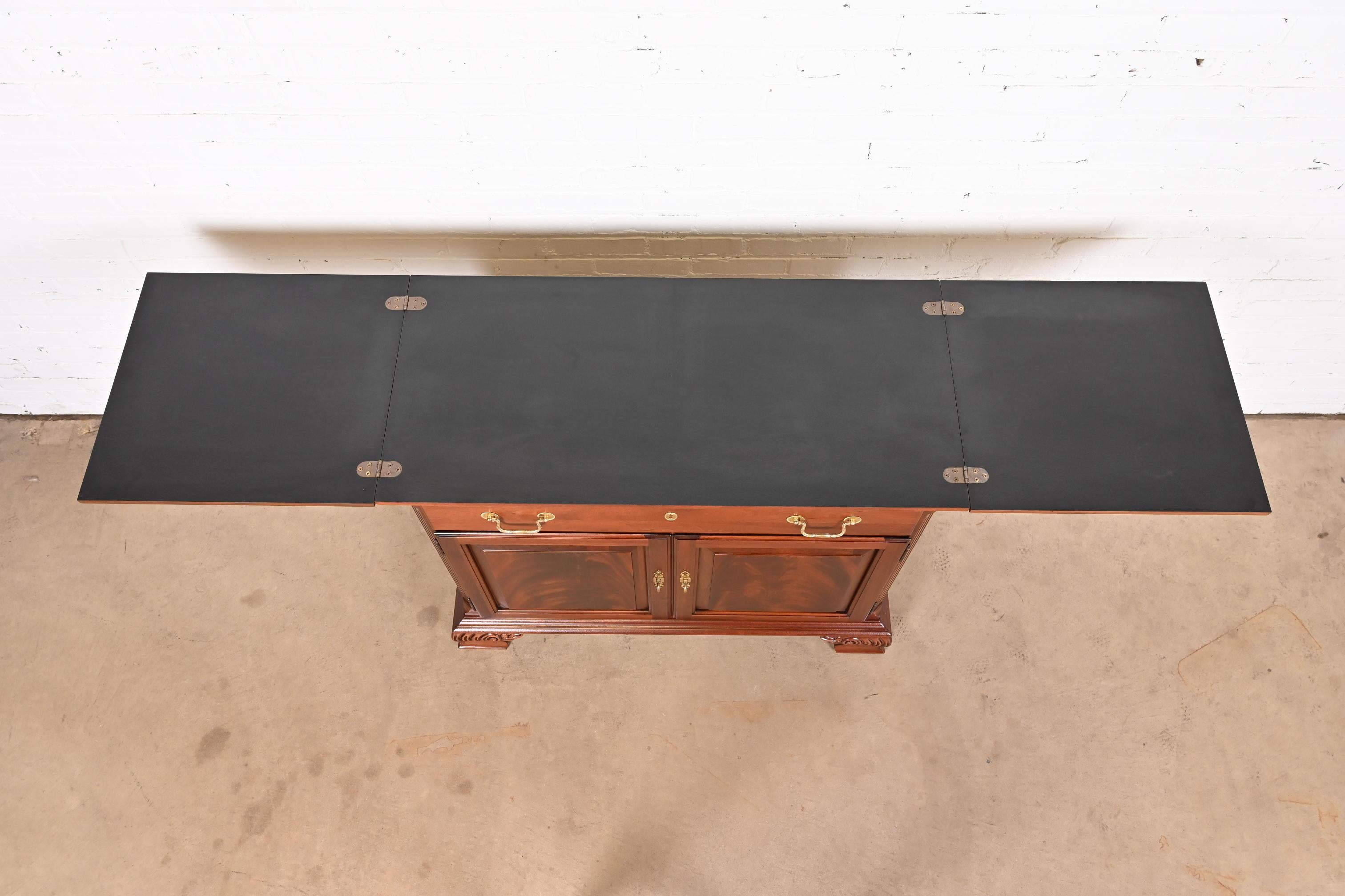 Thomasville Georgian Flame Mahogany Flip Top Server or Bar Cabinet, Refinished For Sale 5