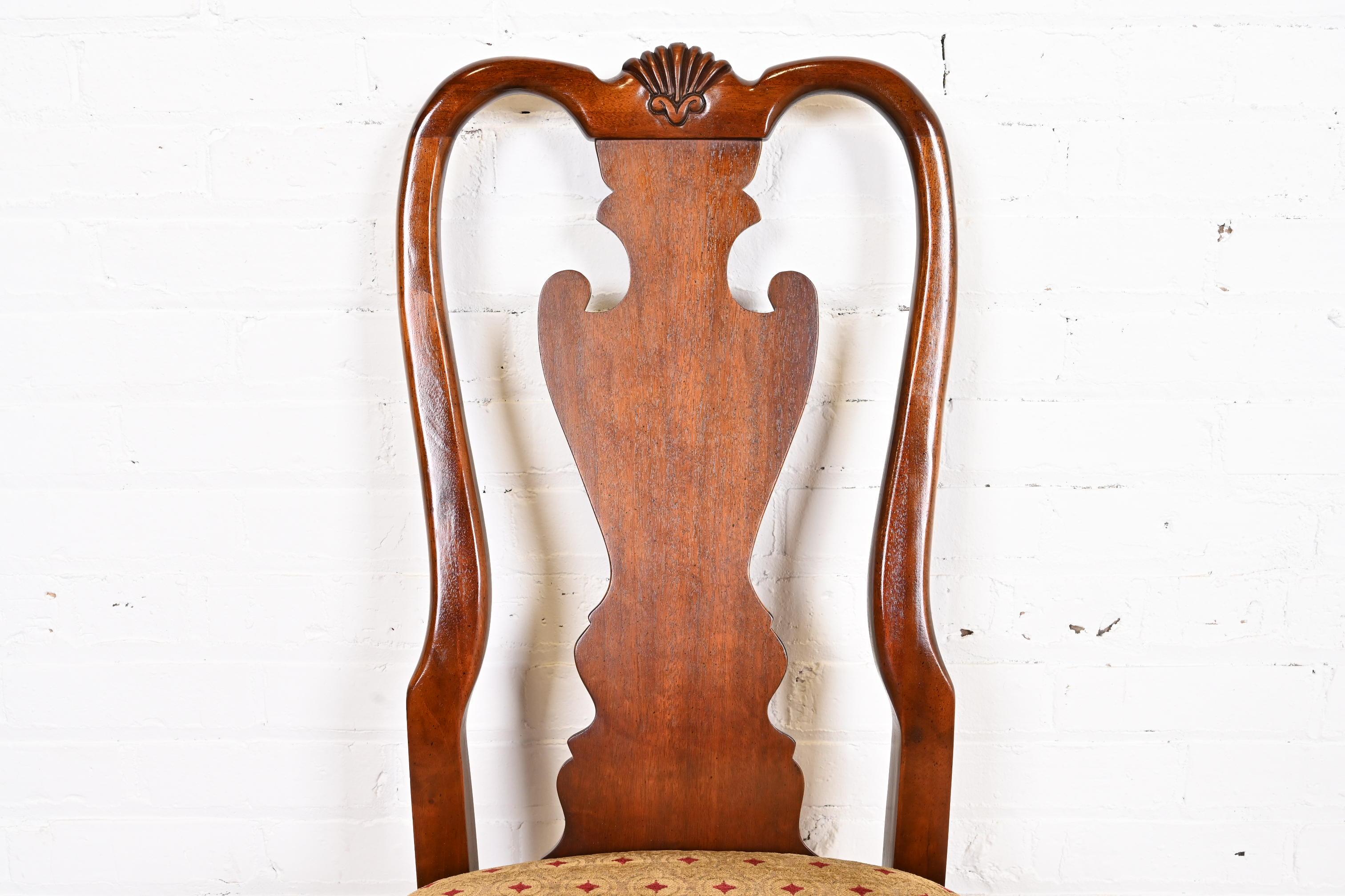Thomasville Georgian Queen Anne Carved Mahogany Dining Chairs, Set of Six 1