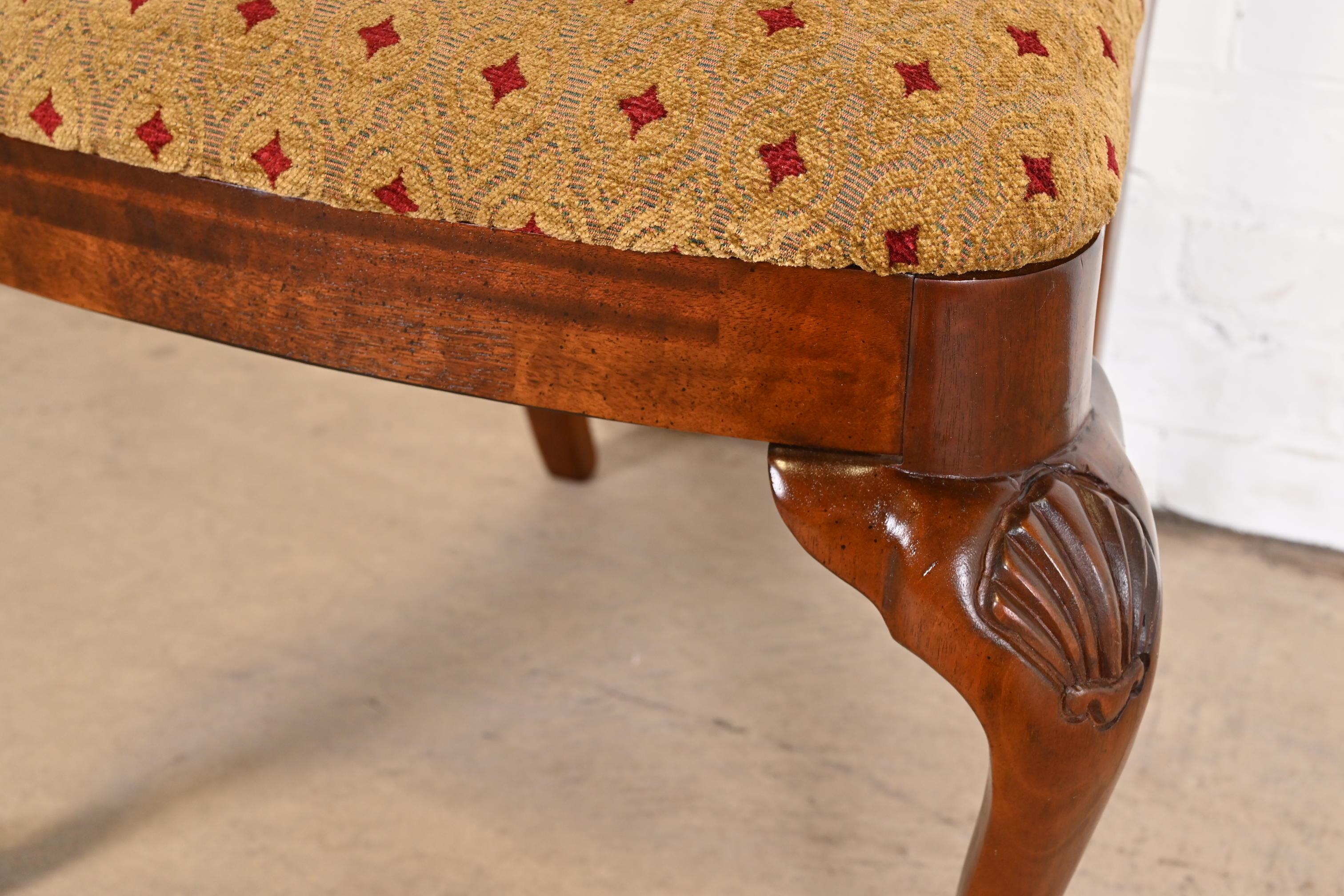 Thomasville Georgian Queen Anne Carved Mahogany Dining Chairs, Set of Six 3