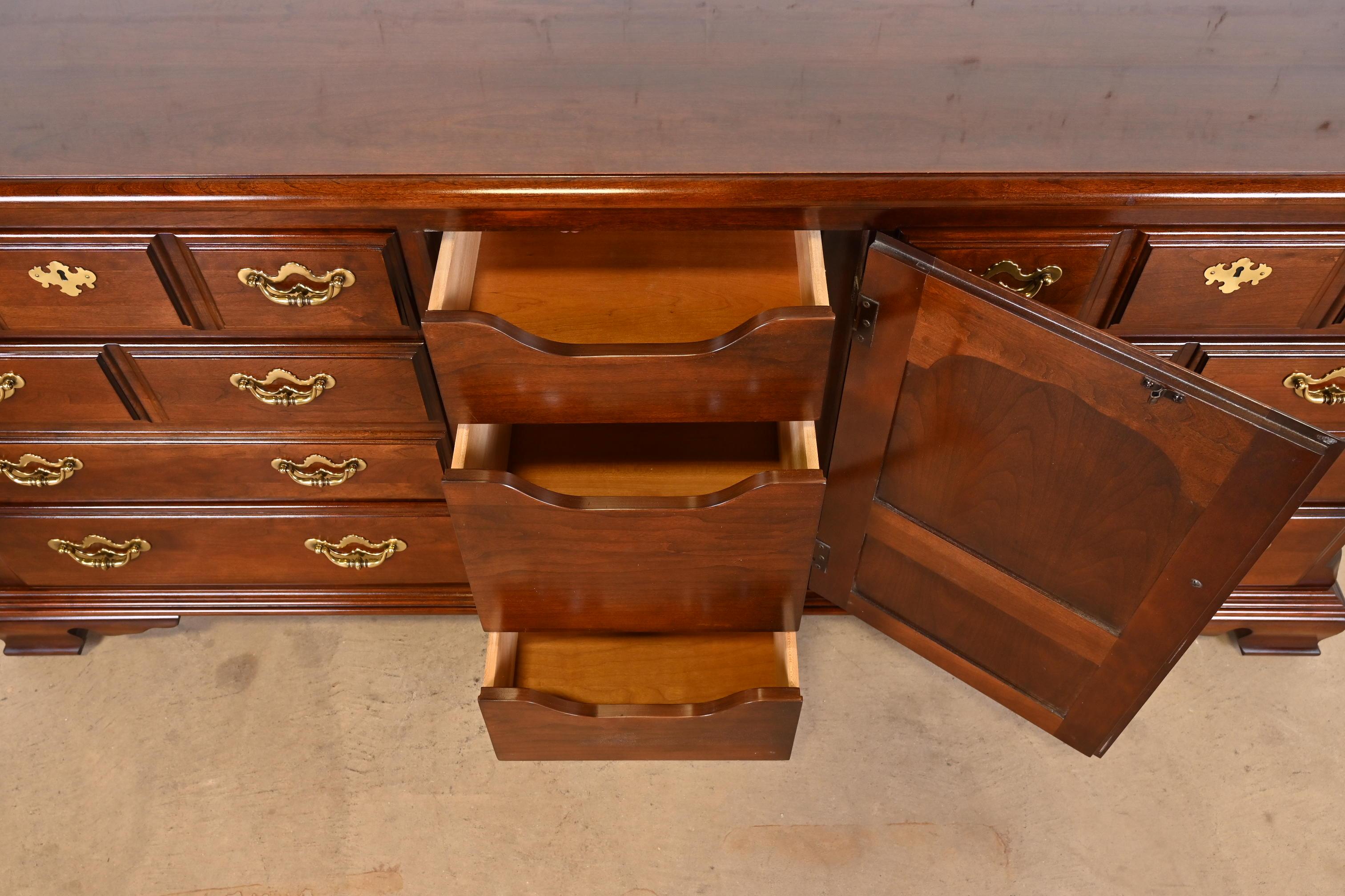 Thomasville Georgian Solid Cherry Wood Dresser or Credenza For Sale 3