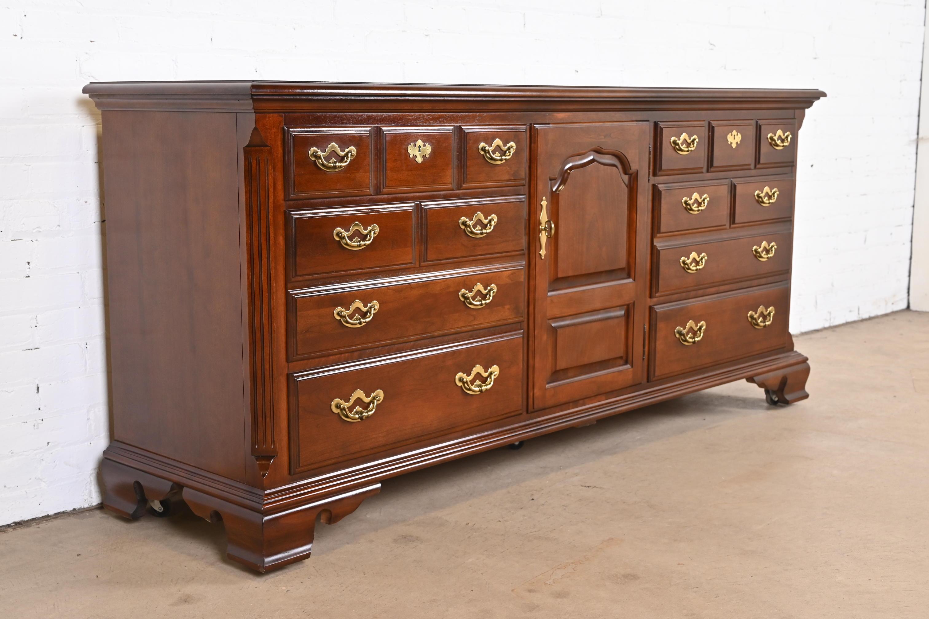 American Thomasville Georgian Solid Cherry Wood Dresser or Credenza For Sale