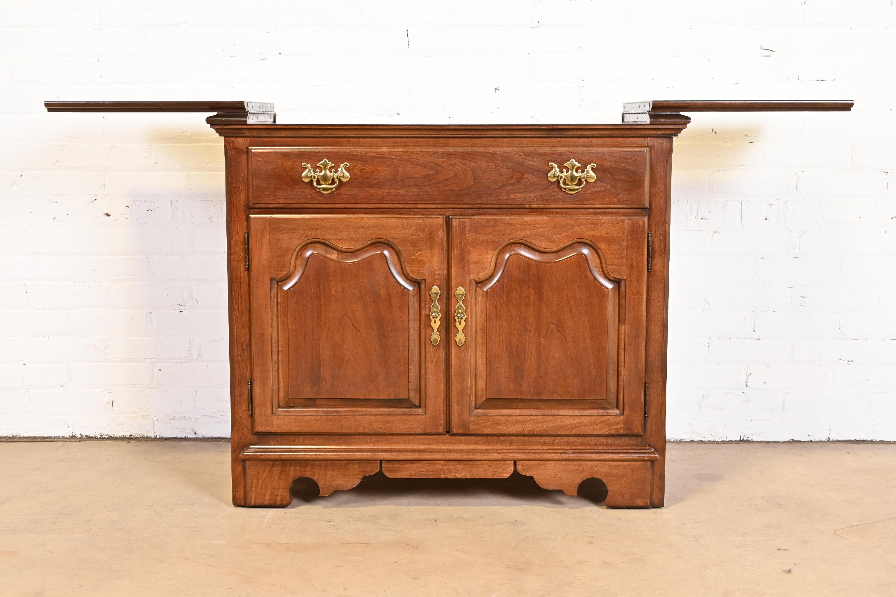 Thomasville Georgian Solid Cherry Wood Flip Top Server or Bar Cabinet For Sale 5