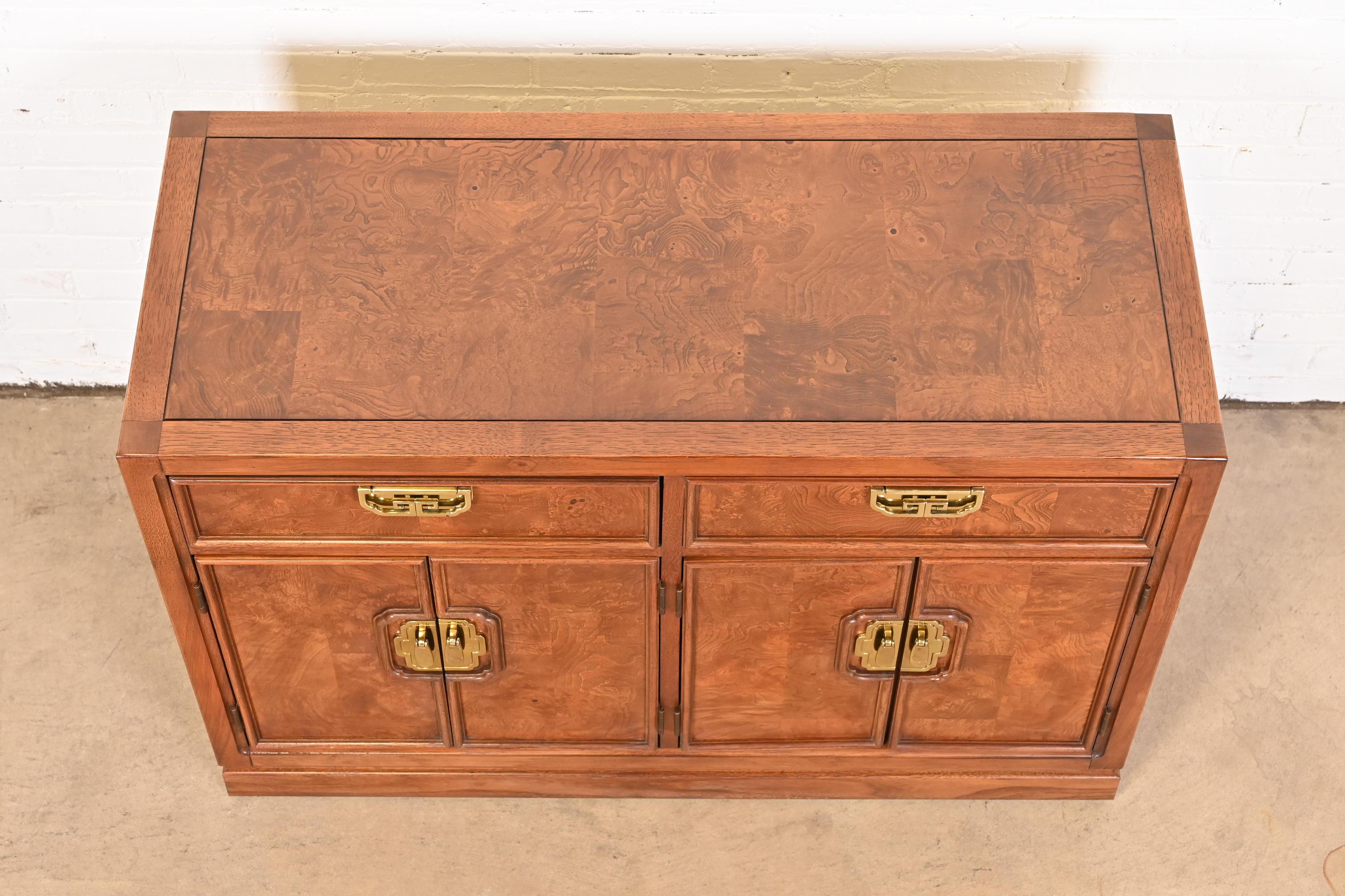 Thomasville Hollywood Regency Chinoiserie Burl Wood Buffet Server or Bar Cabinet 5