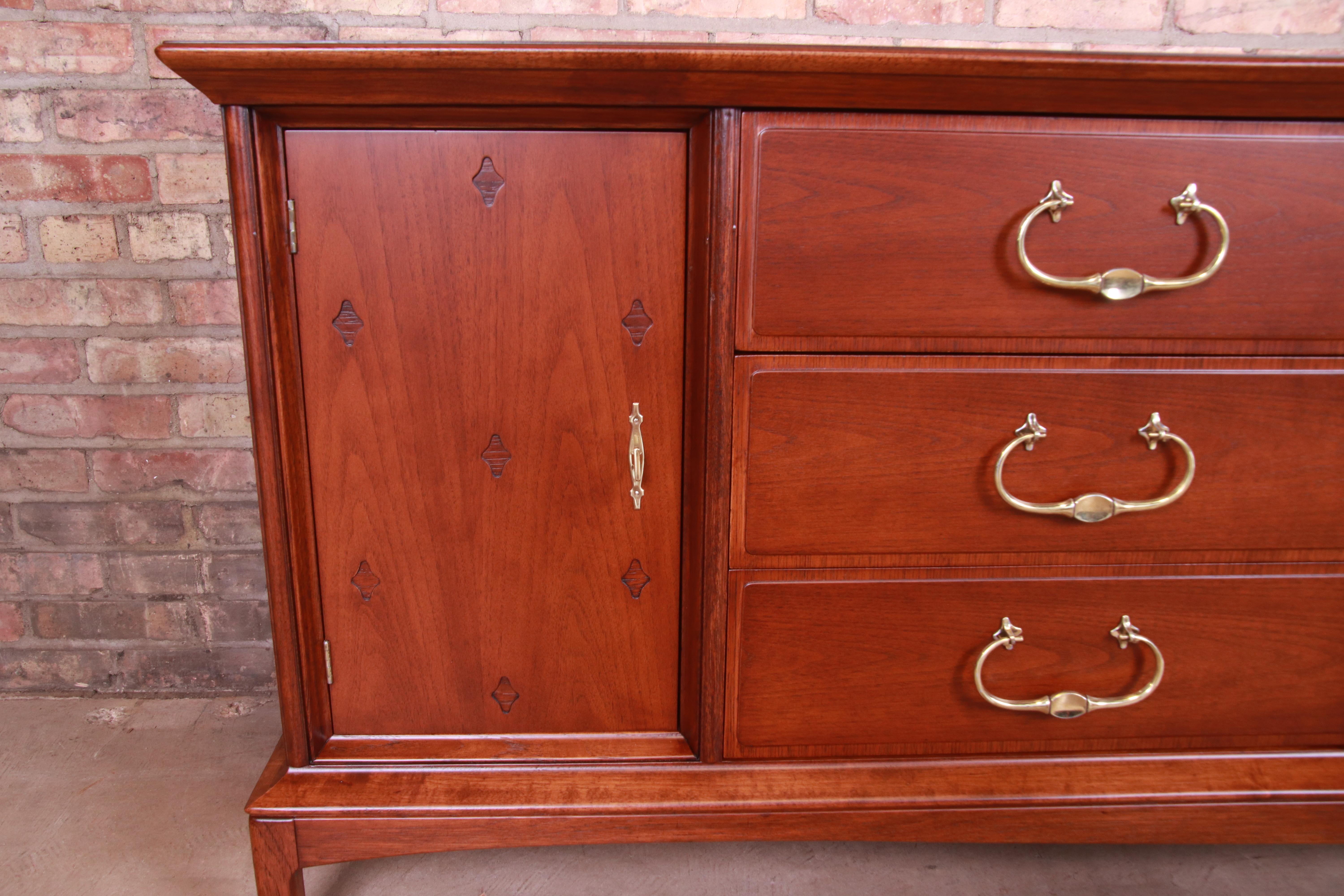 Thomasville Hollywood Regency Chinoiserie Walnut Dresser or Credenza, Refinished For Sale 7