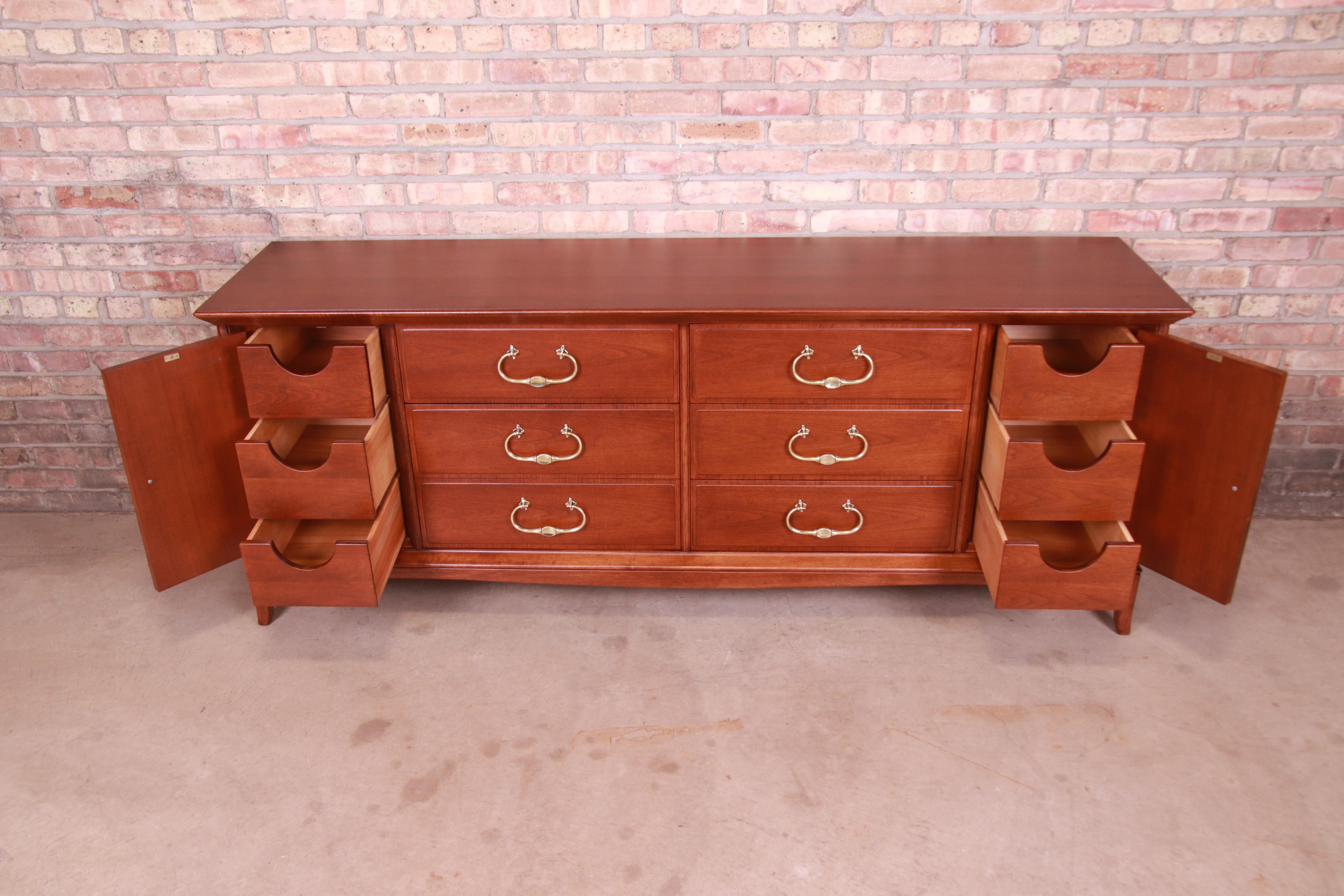 Thomasville Hollywood Regency Chinoiserie Walnut Dresser or Credenza, Refinished In Good Condition For Sale In South Bend, IN