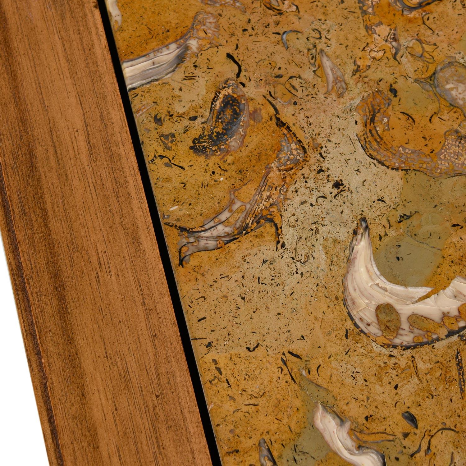 Credenza estilo marroquí Thomasville Horizon Tommi Parzinger con tapa de piedra en venta 2