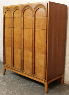 Thomasville Mid-Century 'Arched' 6-Drawer Highboy Dresser in Walnut & Burl
