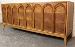 Thomasville Mid-Century 'Arched' 9-Drawer Lowboy Dresser in Burl & Walnut