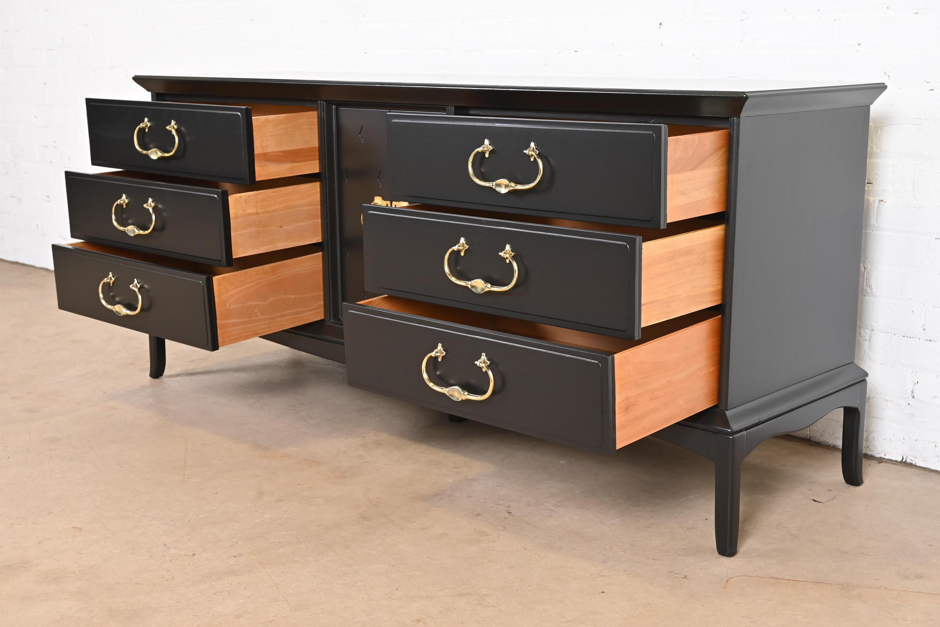 Thomasville Mid-Century Hollywood Regency Black Lacquered Dresser, Refinished 1