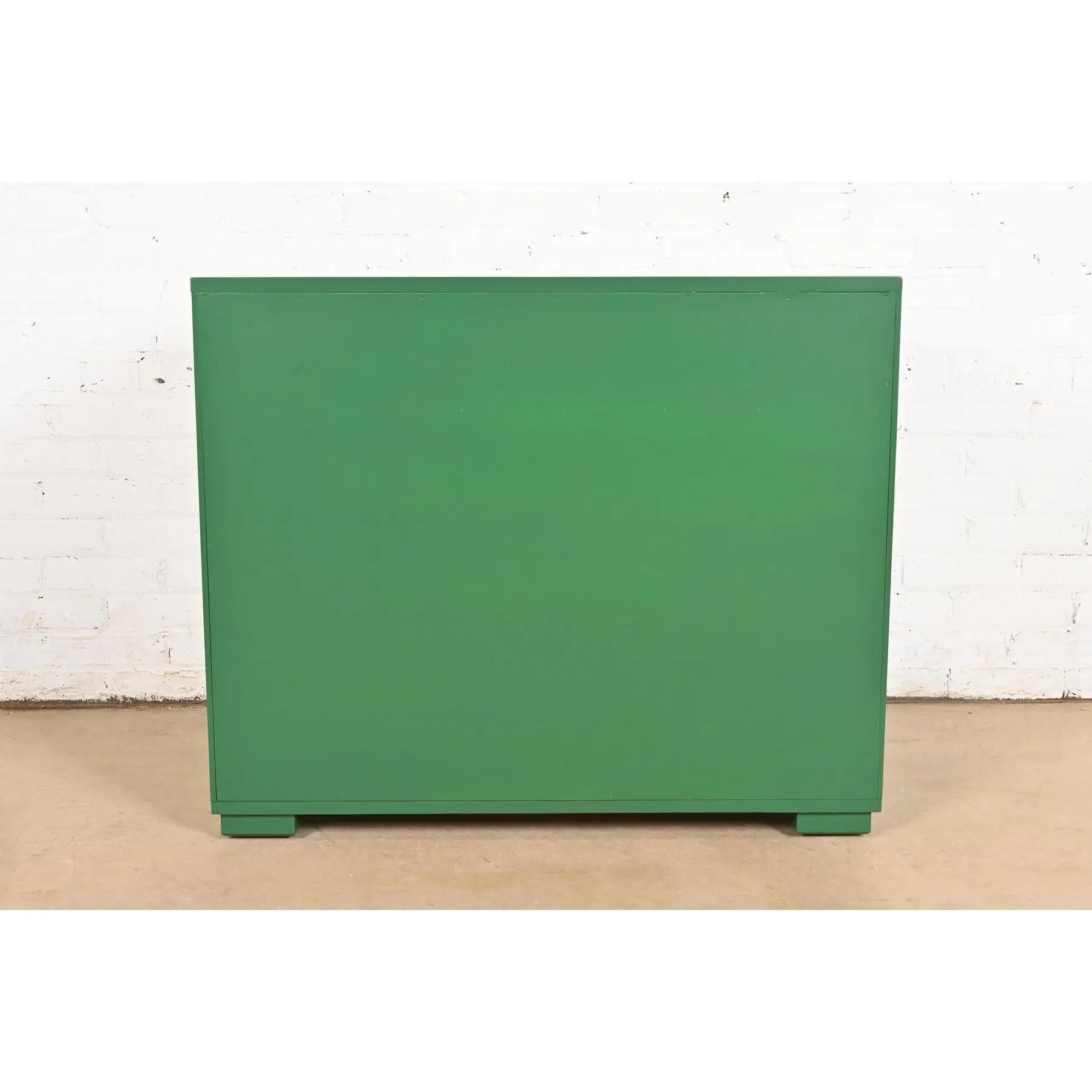 Mueble Bar Thomasville Mid-Century Hollywood Regency Campaign, Recién Acabado en venta 5