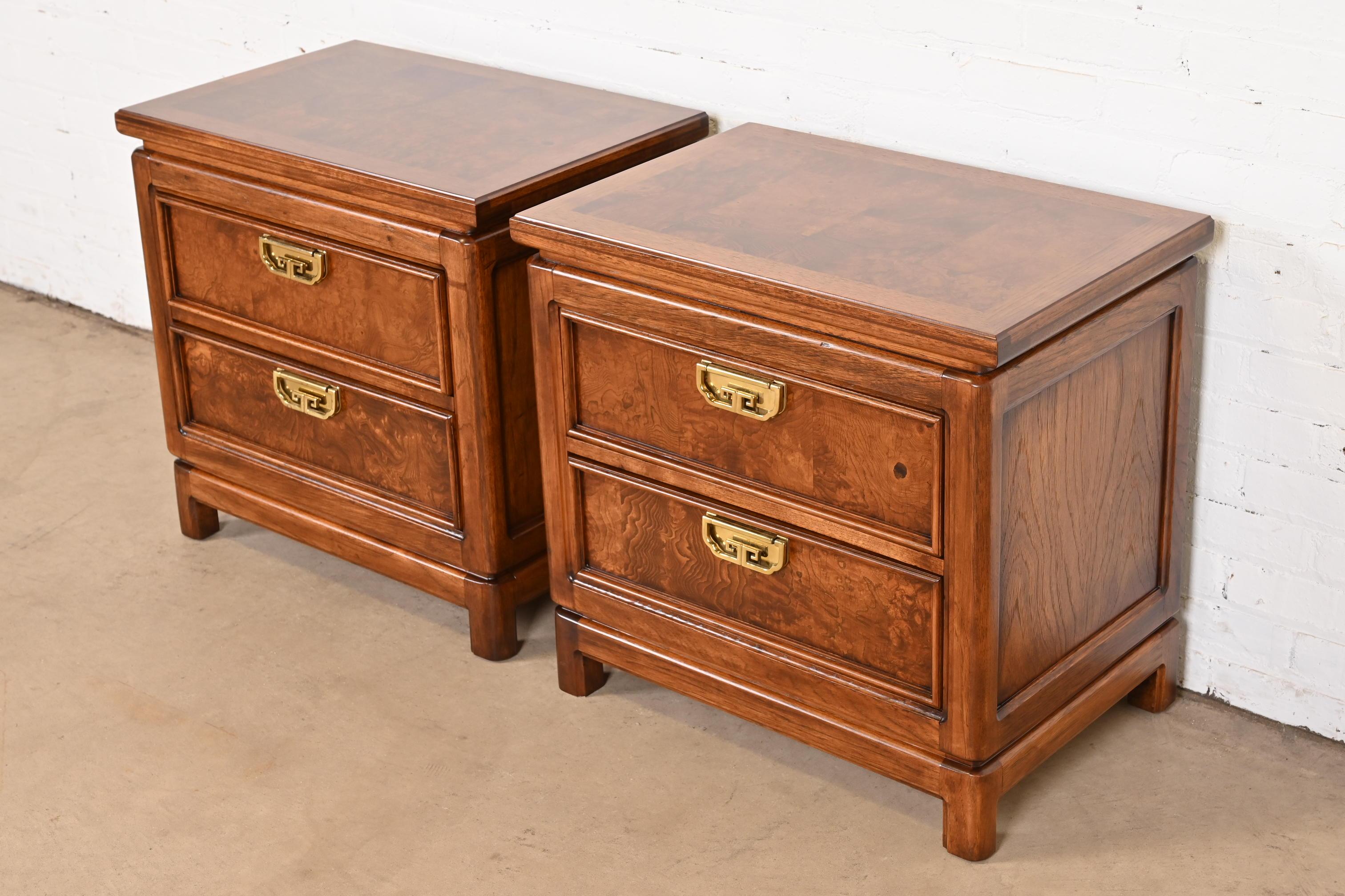 American Thomasville Mid-Century Hollywood Regency Chinoiserie Burl Wood Nightstands