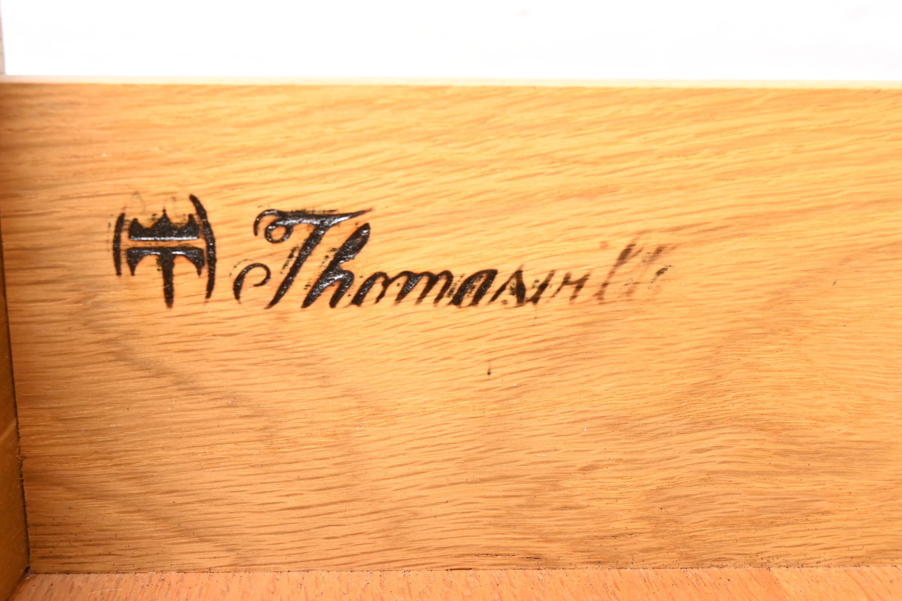 Thomasville Mid-Century Modern Hollywood Regency Campaigner Schreibtisch Schrank im Angebot 1