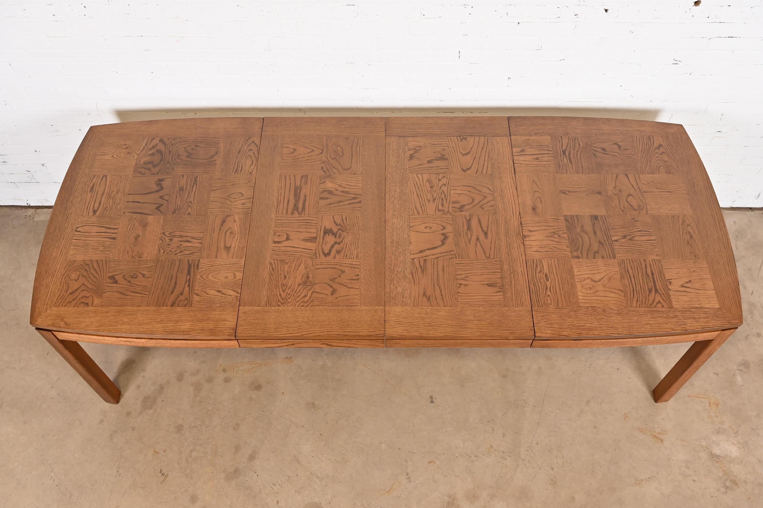 Thomasville Mid-Century Modern Patchwork Oak Parsons Dining Table, Refinished For Sale 3