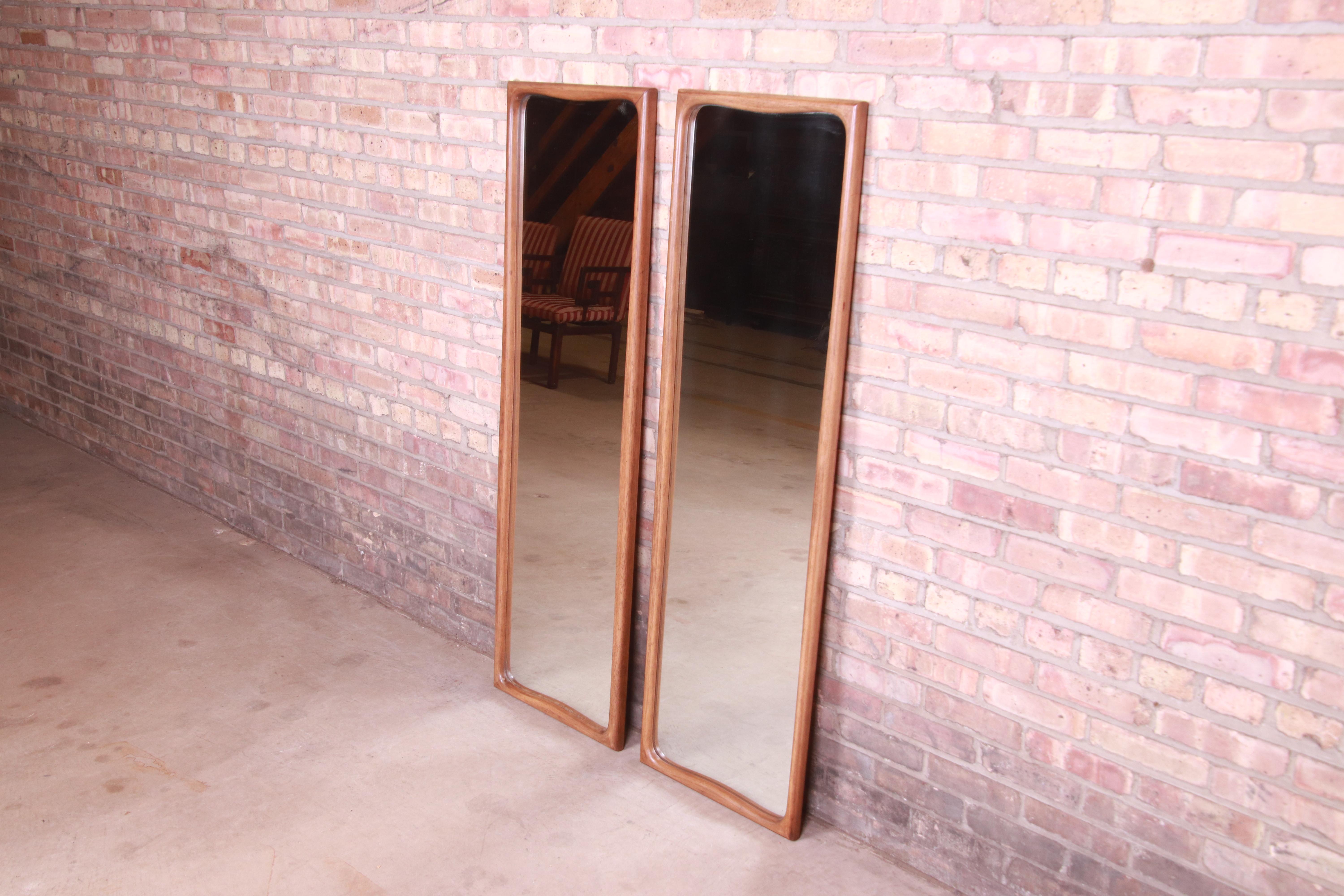 American Thomasville Mid-Century Modern Sculpted Walnut Framed Tall Mirrors, Pair