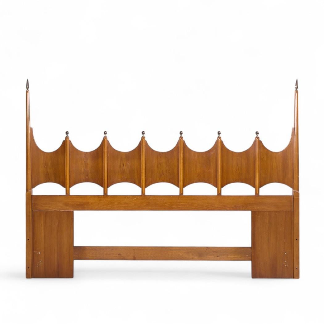 Thomasville Mid Century Sculpted Walnut and Brass King Headboard

This headboard measures: 79 wide x 1.75 deep x 58 inches high

All pieces of furniture can be had in what we call restored vintage condition. That means the piece is restored upon