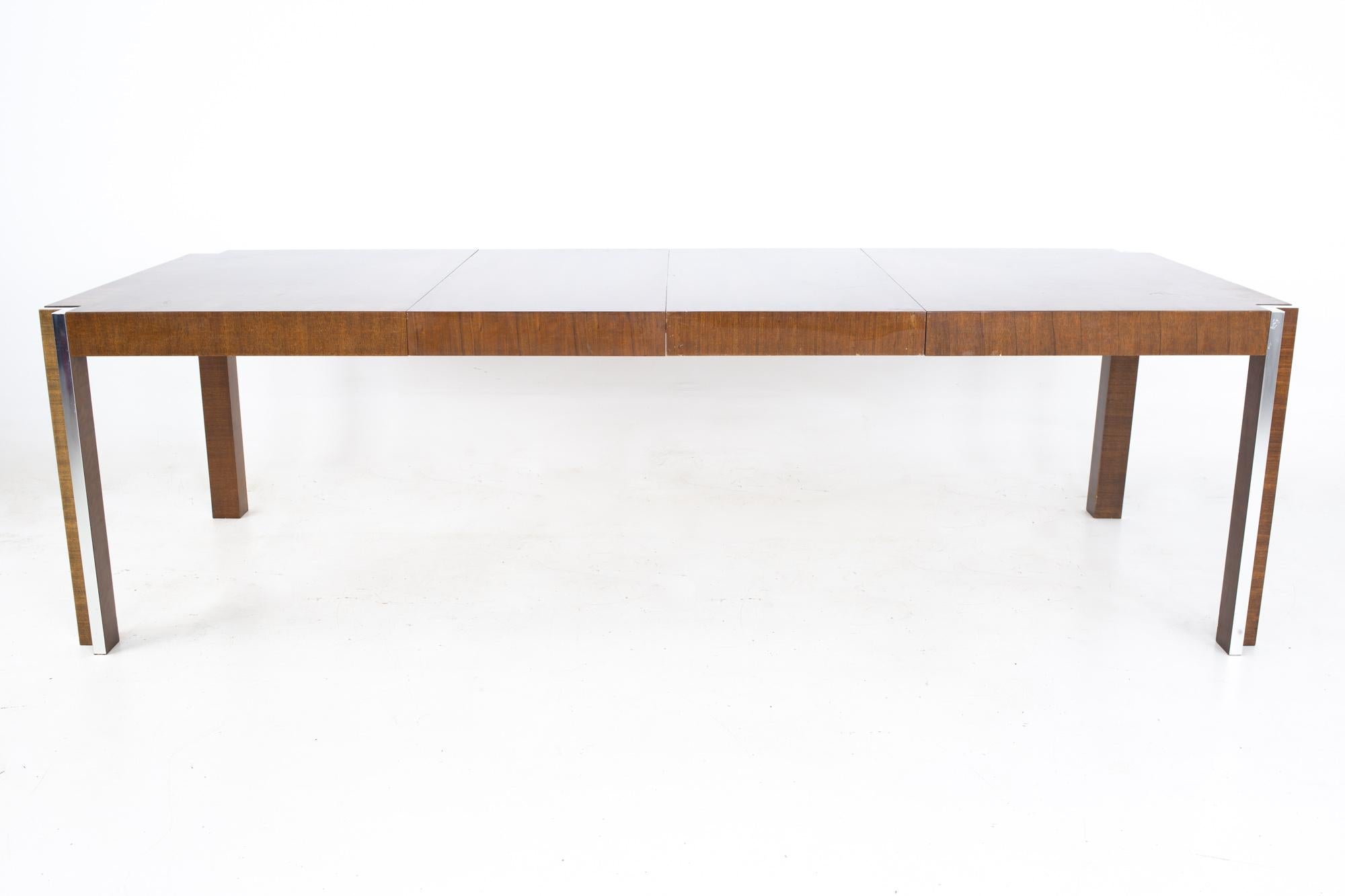 Thomasville Mid Century Walnut and Chrome Inlaid Expanding Dining Table For Sale 8