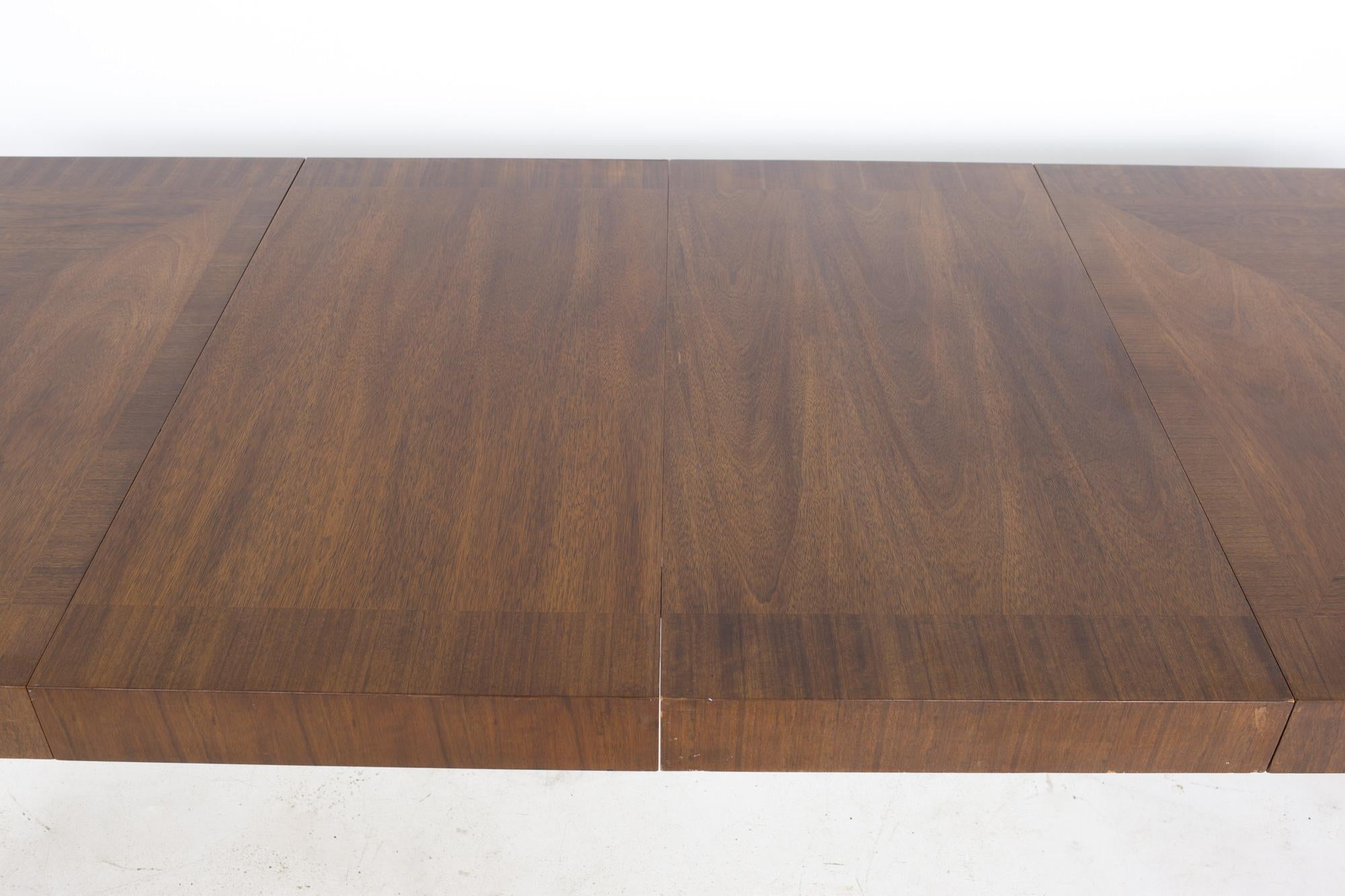 Thomasville Mid Century Walnut and Chrome Inlaid Expanding Dining Table For Sale 11