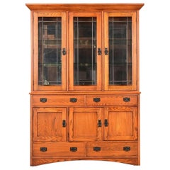 Thomasville Mission Oak Arts & Crafts Beleuchtetes Bücherregal Breakfront
