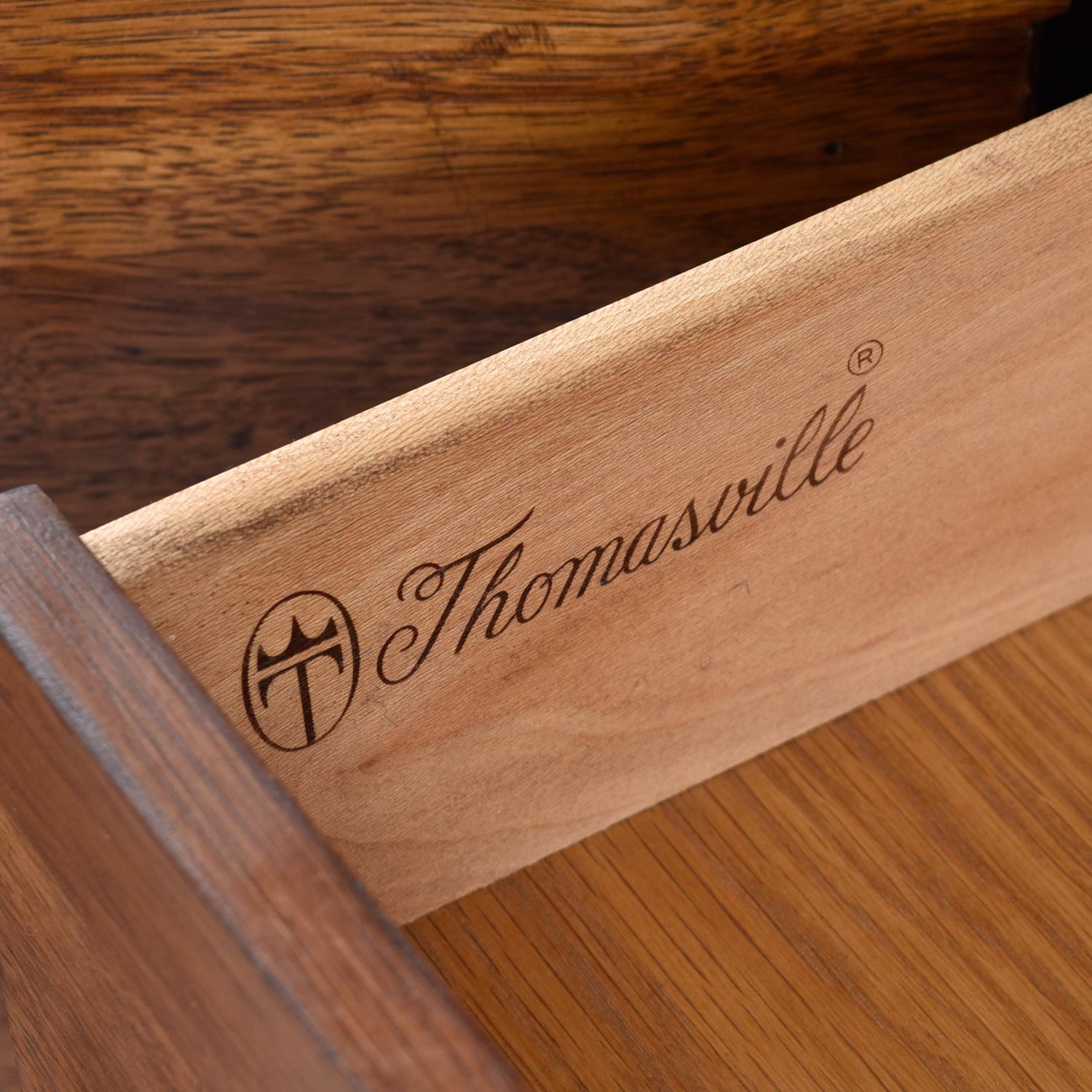 Thomasville Pecan Inlay asiatischen modernen Kampagne Stil Messing Akzent Server Dry Bar im Angebot 8