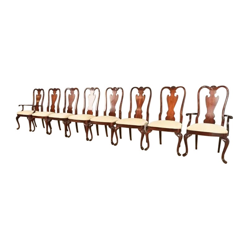 Thomasville Queen Anne Carved Solid Mahogany Dining Chairs, Set of Eight