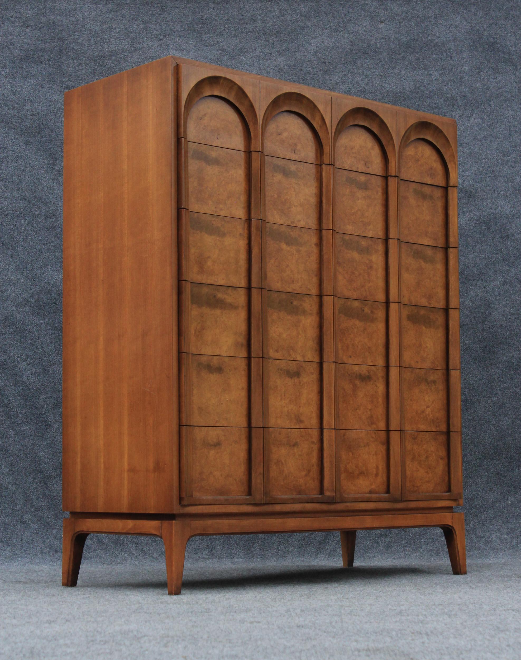 Thomasville Sculptural 'Arched' 6 Drawer Tall Dresser Walnut & Olive Burl In Good Condition For Sale In Philadelphia, PA