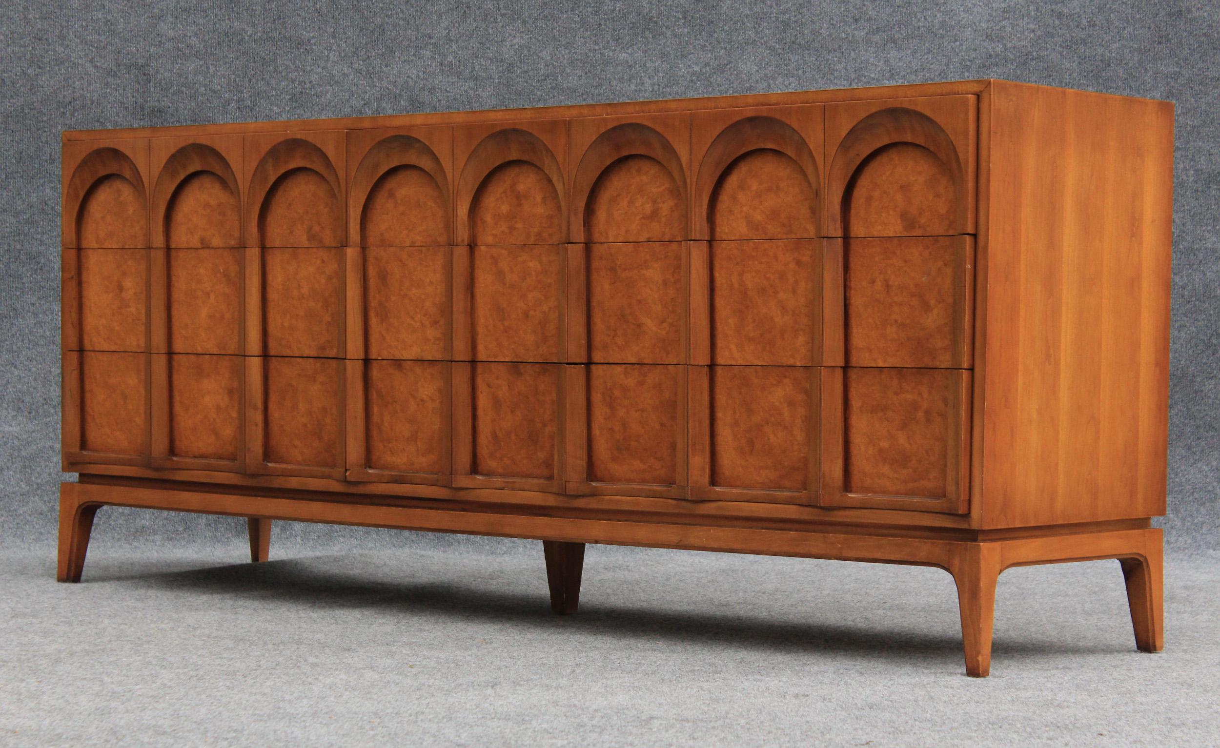 Thomasville Sculptural 'Acrhed' 9 Drawer Dresser Walnut, Olive Burl, Travertine In Good Condition In Philadelphia, PA
