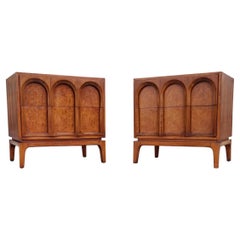 Thomasville Sculptural 'Acrhed' Pair of Nightstands End Tables Walnut Olive Burl
