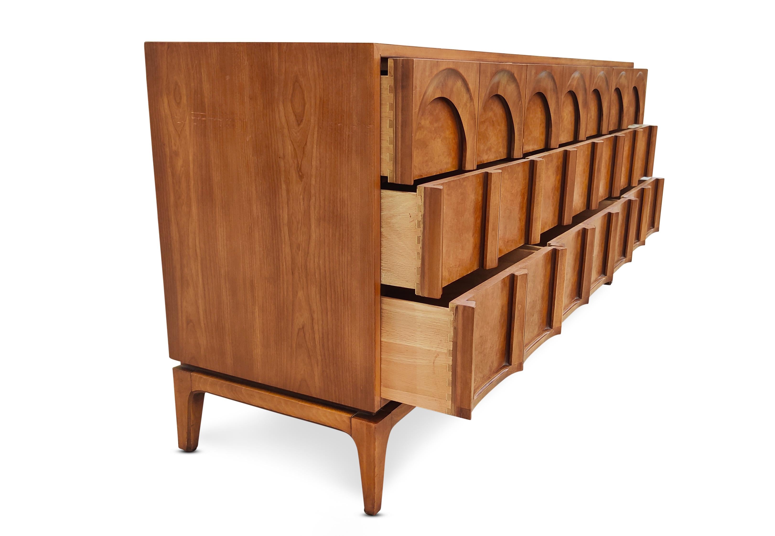 Thomasville Sculptural 'Acrhed' Triple or 9 Drawer Dresser Walnut & Olive Burl 1