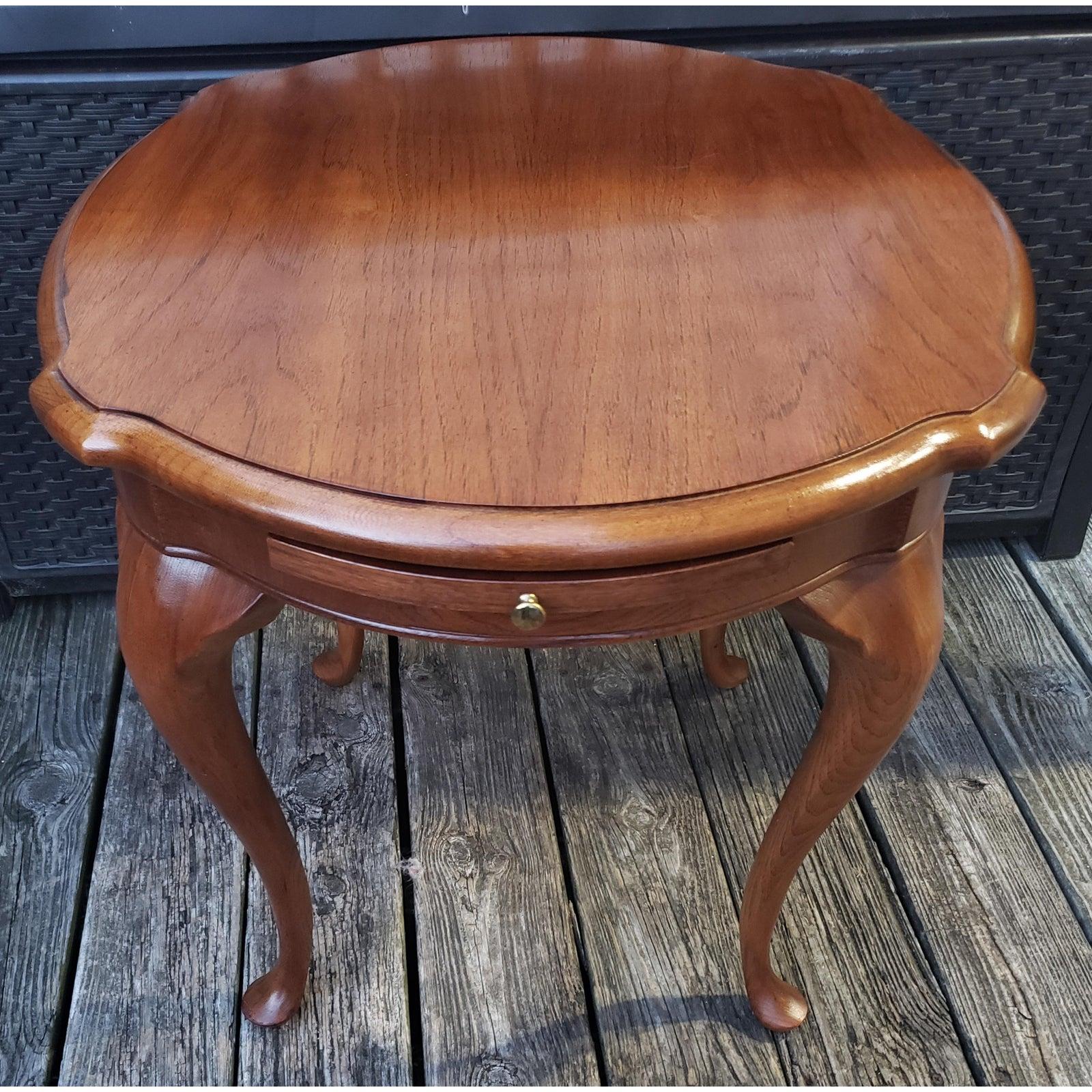 20th Century Thomasville Solid Pecan End Table Side Table with Pull Out Tray