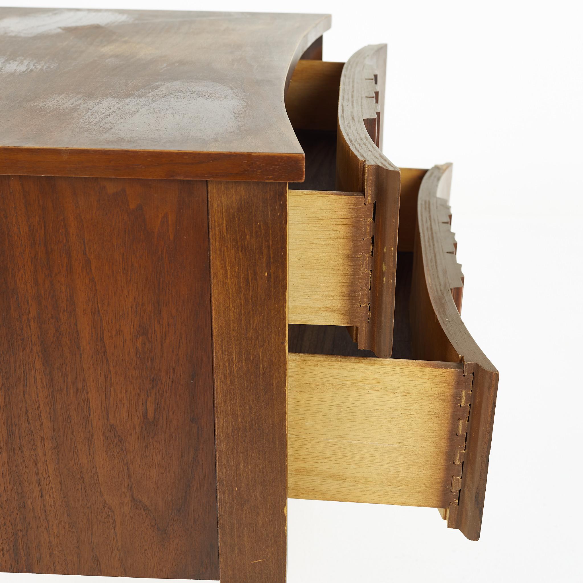 Thomasville Style Mid Century Brutalist Walnut Nightstand 2