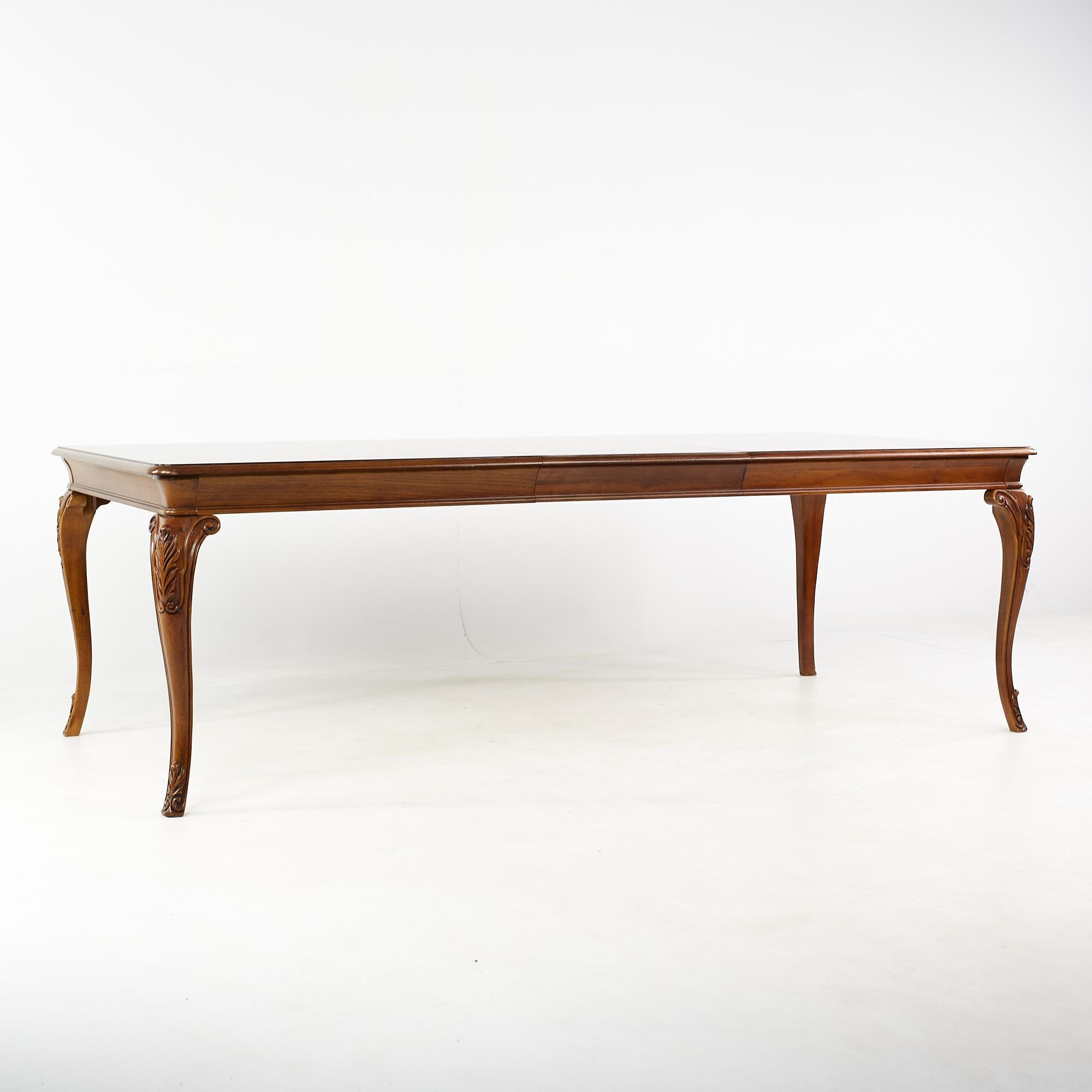 Late 20th Century Thomasville Walnut and Burlwood Expanding Dining Table with 2 Leaves
