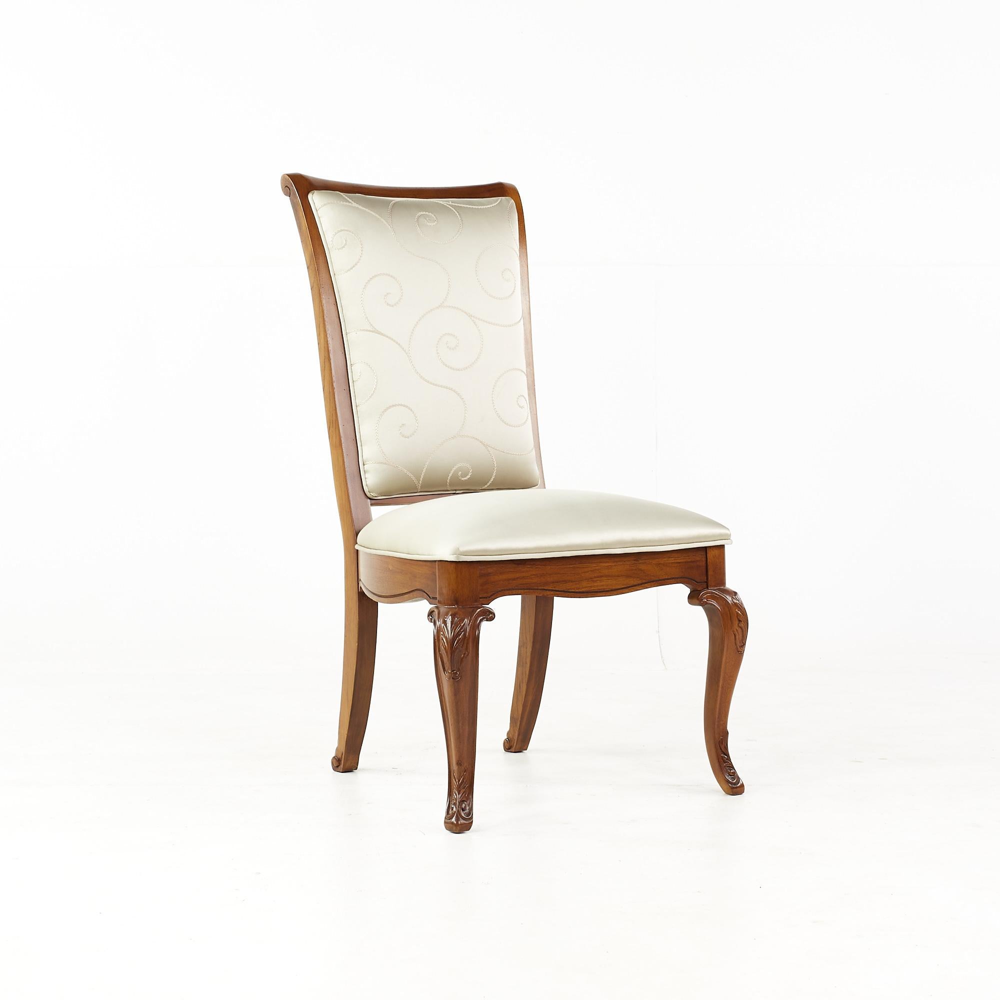 thomasville dining chairs