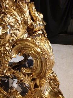 Chandelier de style Thomire en finition bronze antique