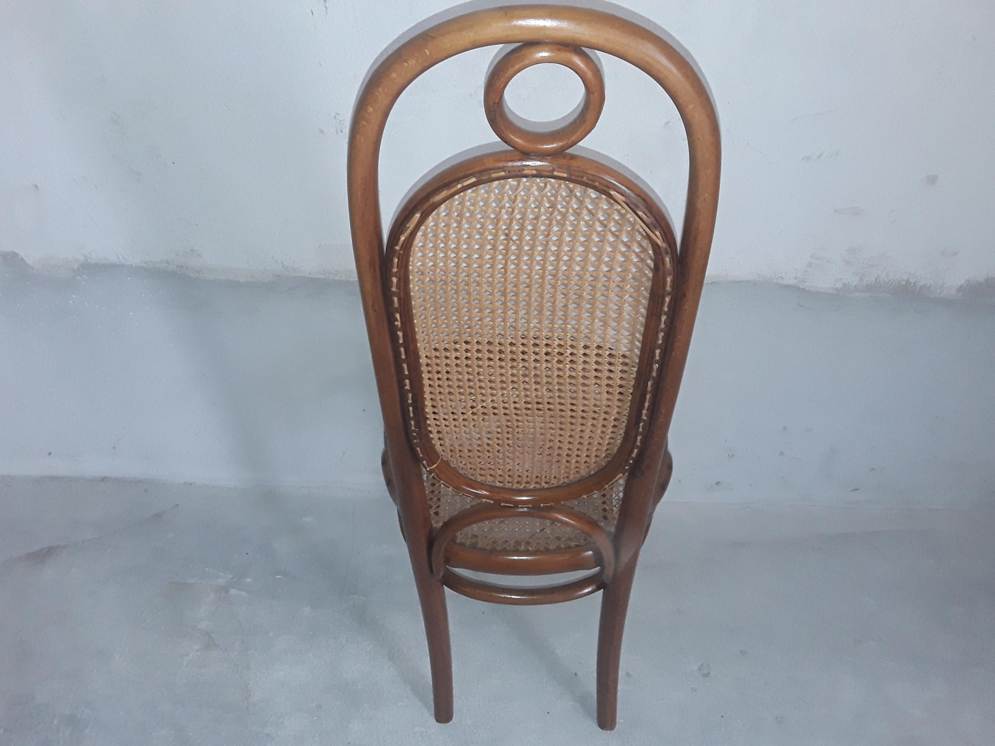 Thonet 1 St Label In Good Condition For Sale In Oldebroek, NL