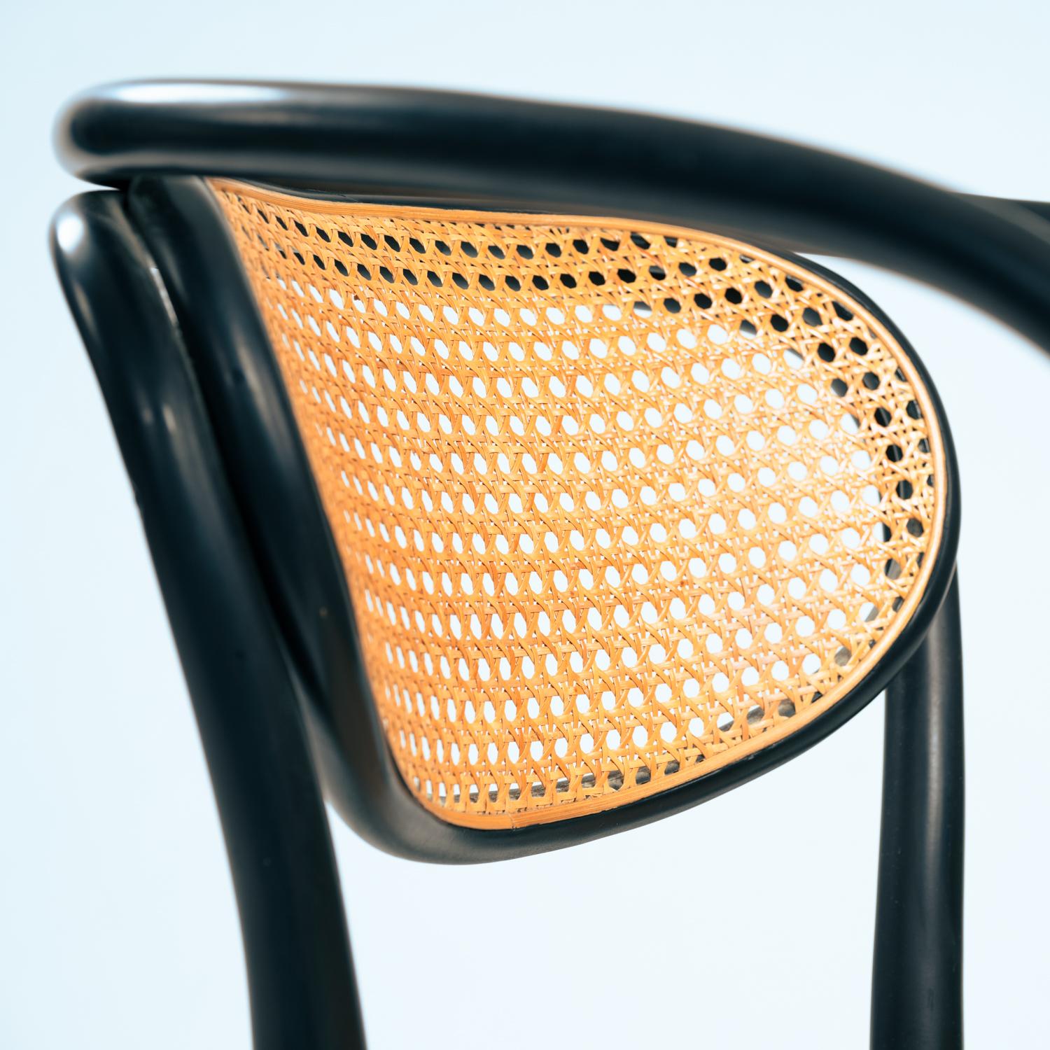 Thonet 210R & 214RF chaises à sangles en hêtre courbé, set de 2 en vente 7