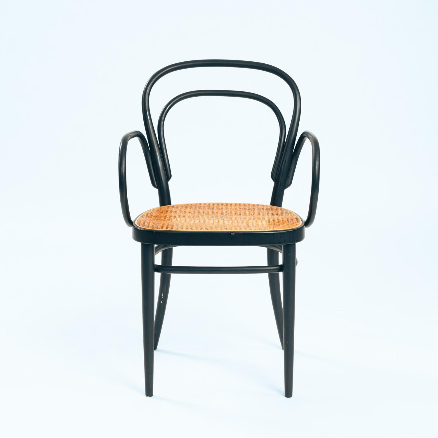 Milieu du XXe siècle Thonet 210R & 214RF chaises à sangles en hêtre courbé, set de 2 en vente