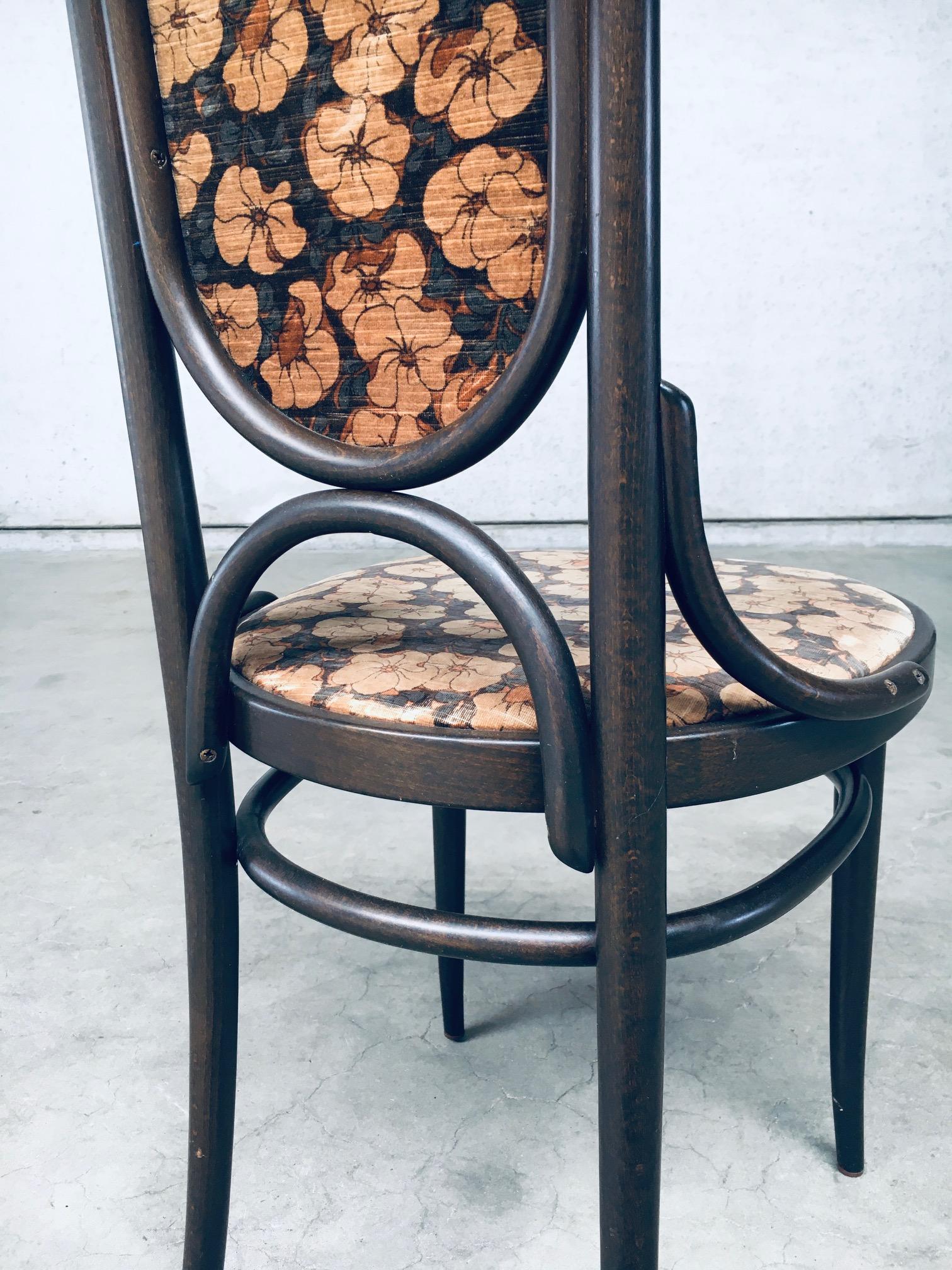 Thonet 79 Modell 207R „Long John“ Esszimmerstühle, 1979 im Angebot 11