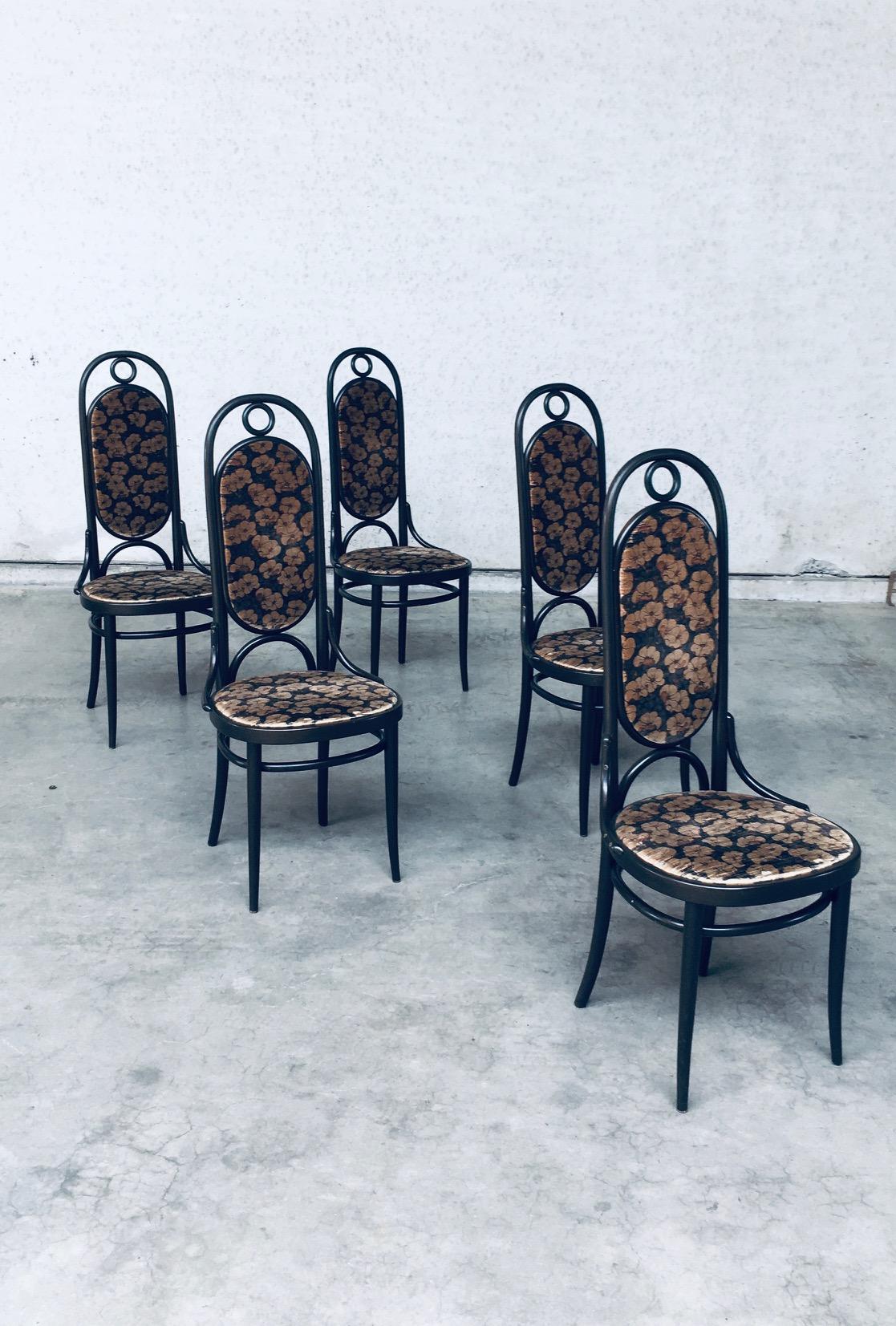 Thonet 79 Modell 207R „Long John“ Esszimmerstühle, 1979 (Art nouveau) im Angebot