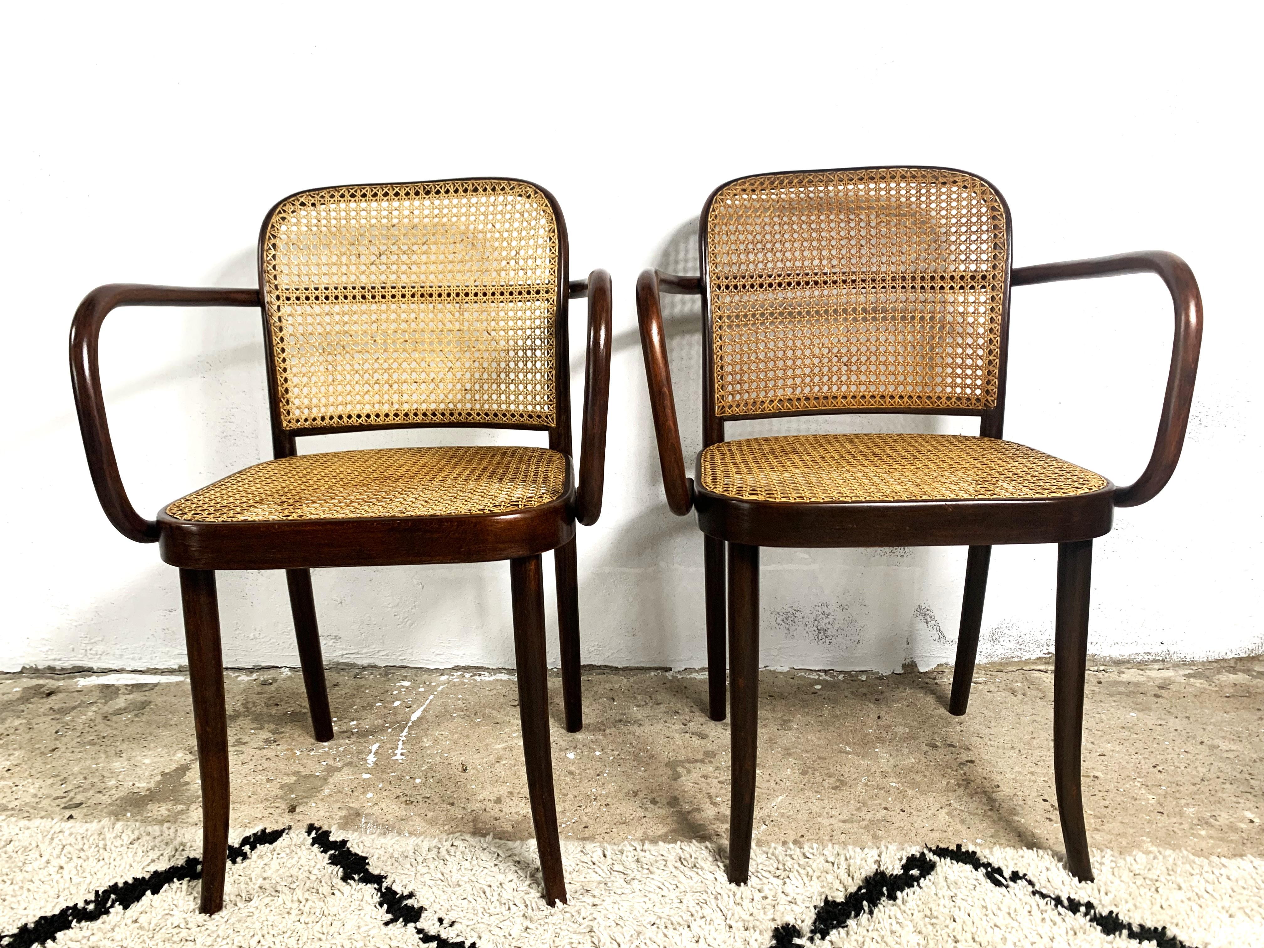 Thonet A811, 1930s, Rattan, Vintage - set of 2 For Sale 10