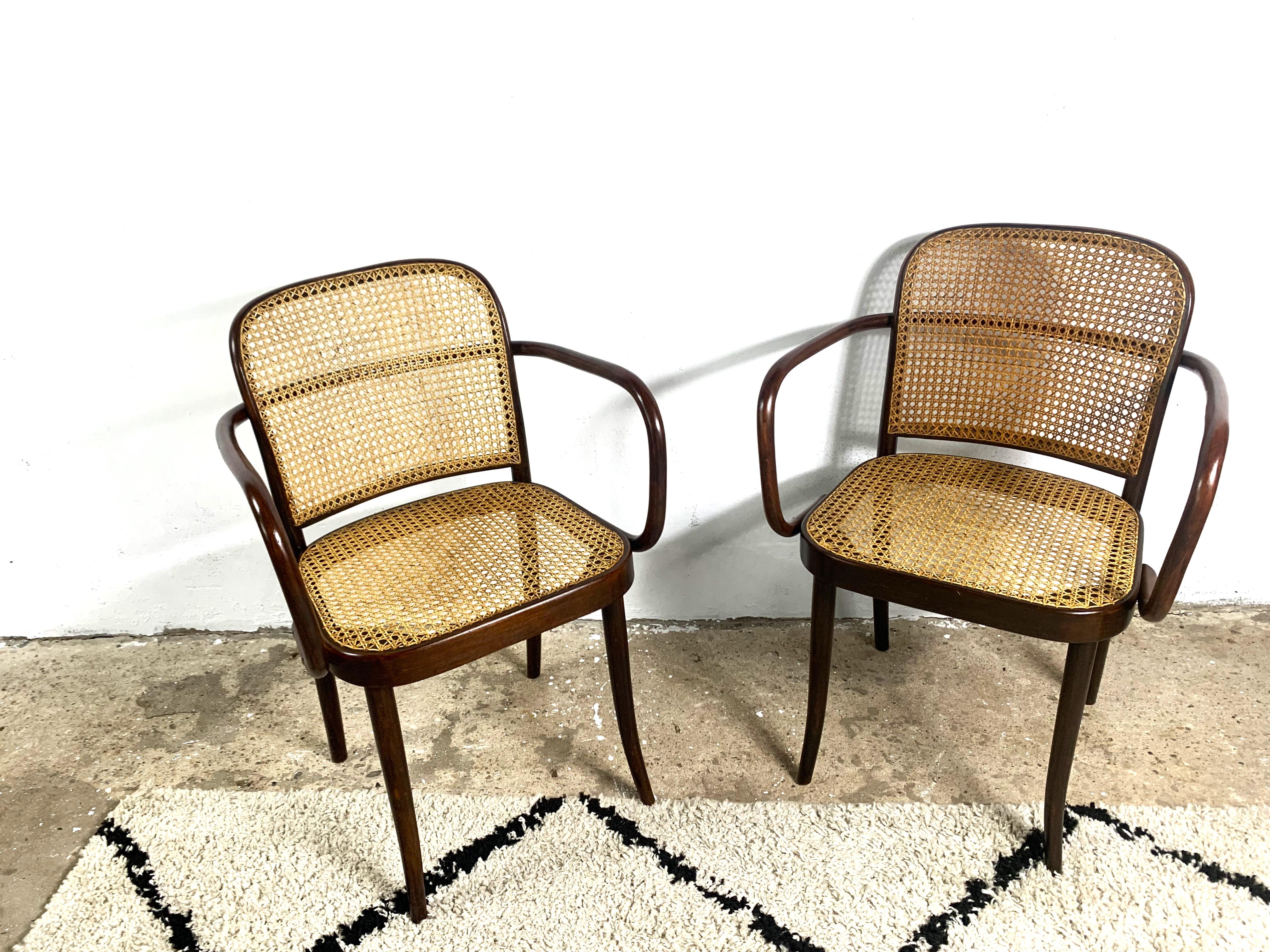 Thonet A811, 1930s, Rattan, Vintage - set of 2 For Sale 11