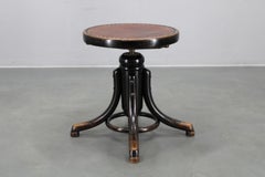 Thonet Adjustable Bentwood Piano Stool with Leather Seat, Czechoslovakia, 1930s
