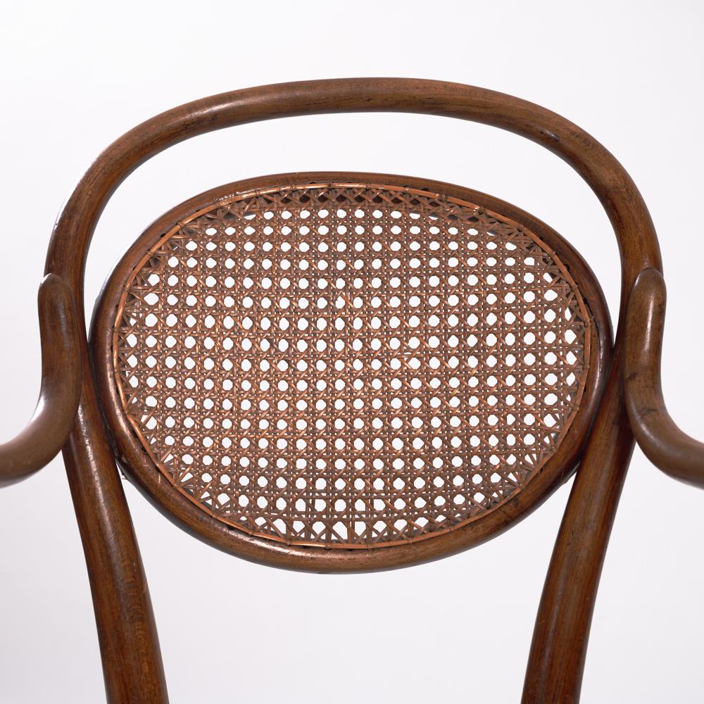 Michael Thonet antiker Kinderstuhl, 2er-Set im Angebot 6